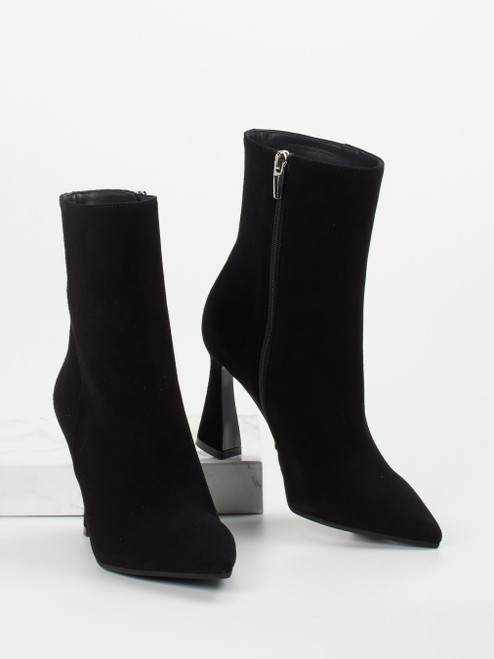 Stiefelette-17380090062 Konstantin Starke