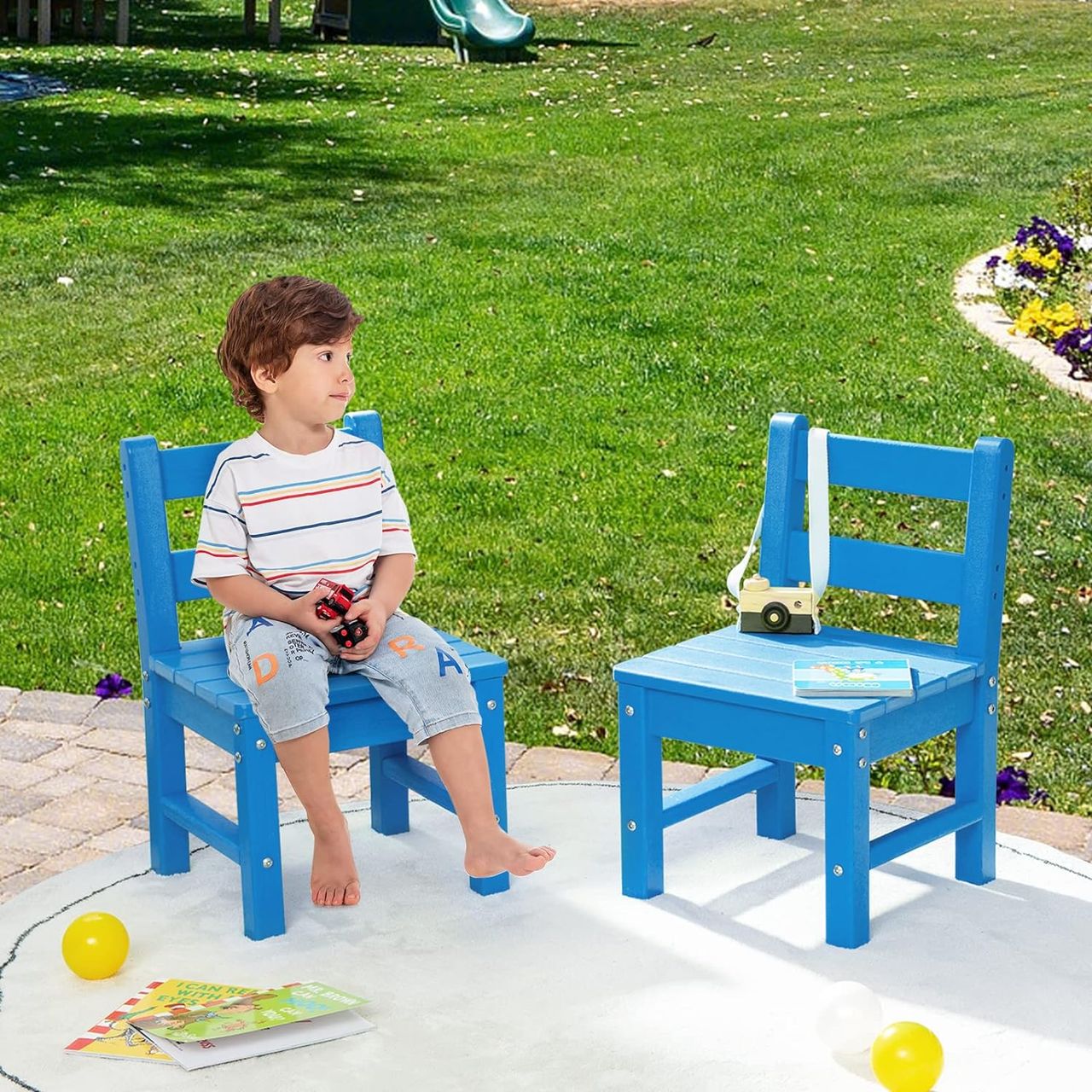 Costway 3-teiliges Tisch- & Stuhlset, Spieltisch-Set für Kleinkinder aus Holz