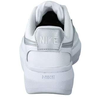 Nike Court Vision Alta Sneaker in weiß