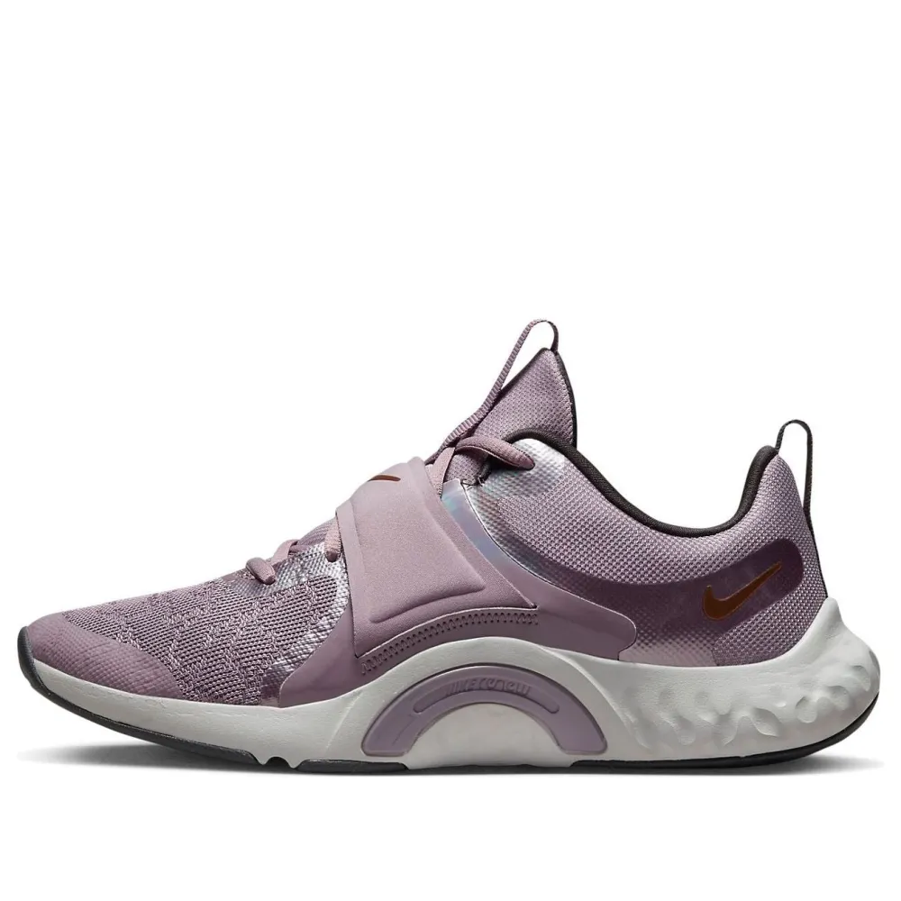 Nike Renew In Season TR 12 Premium DM0947-501 / lila