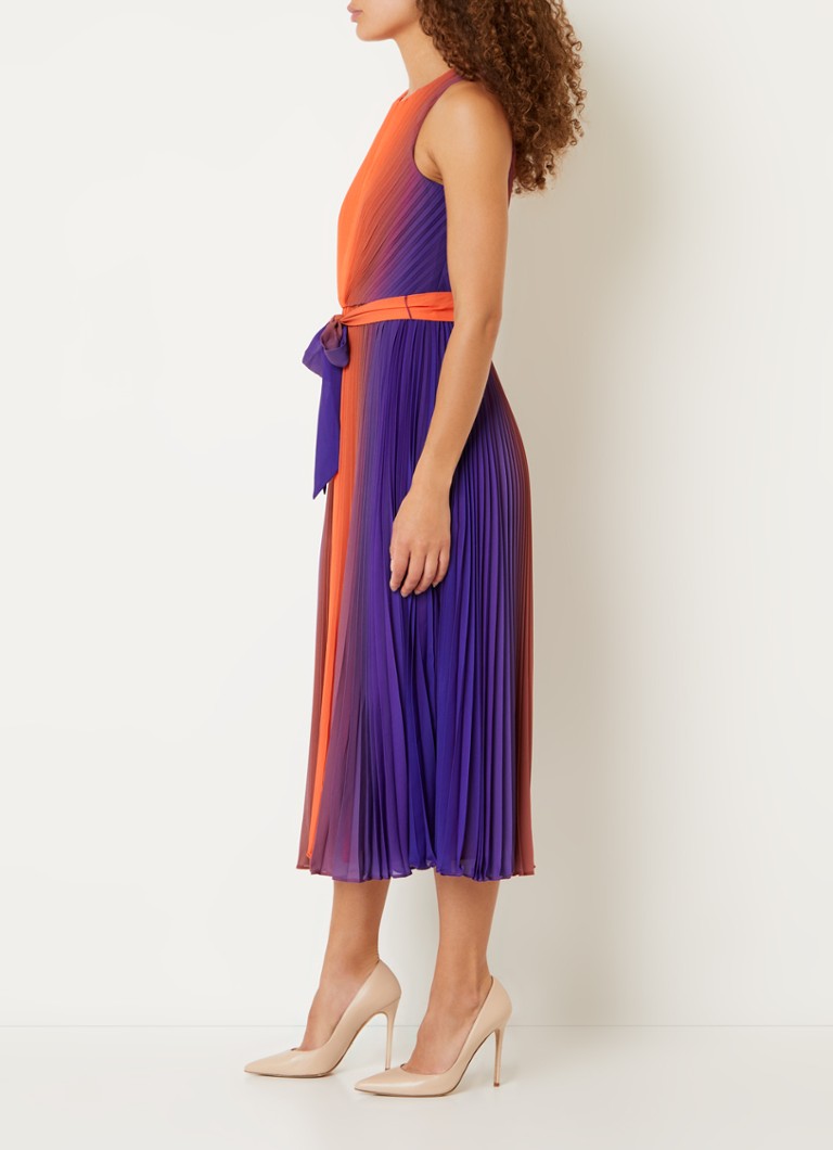 Vestido midi plisado con estampado tie-dye degradado Simara de Phase Eight