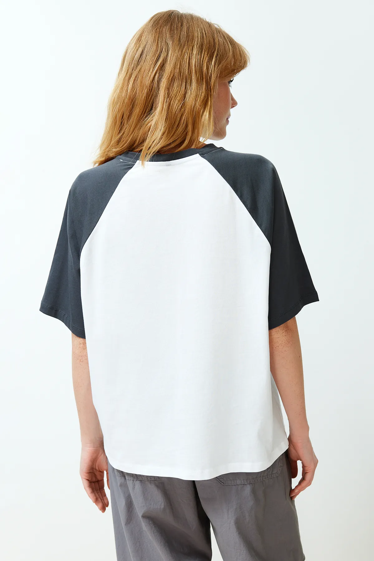 Trendyol Collection  T-Shirt - Weiß - Oversized