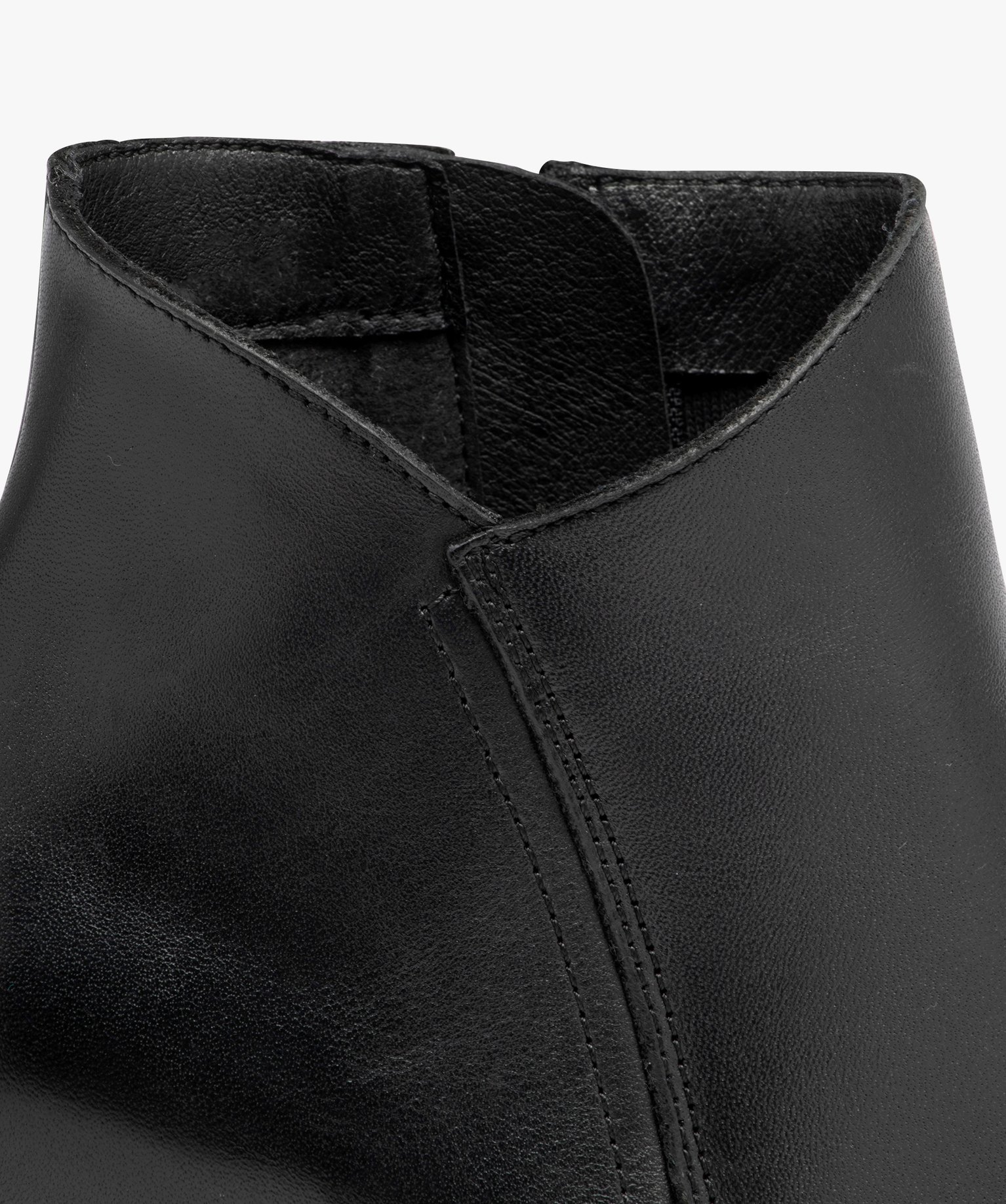 Boots femme à talon haut dessus en cuir uni - Taneo noir | GEMO