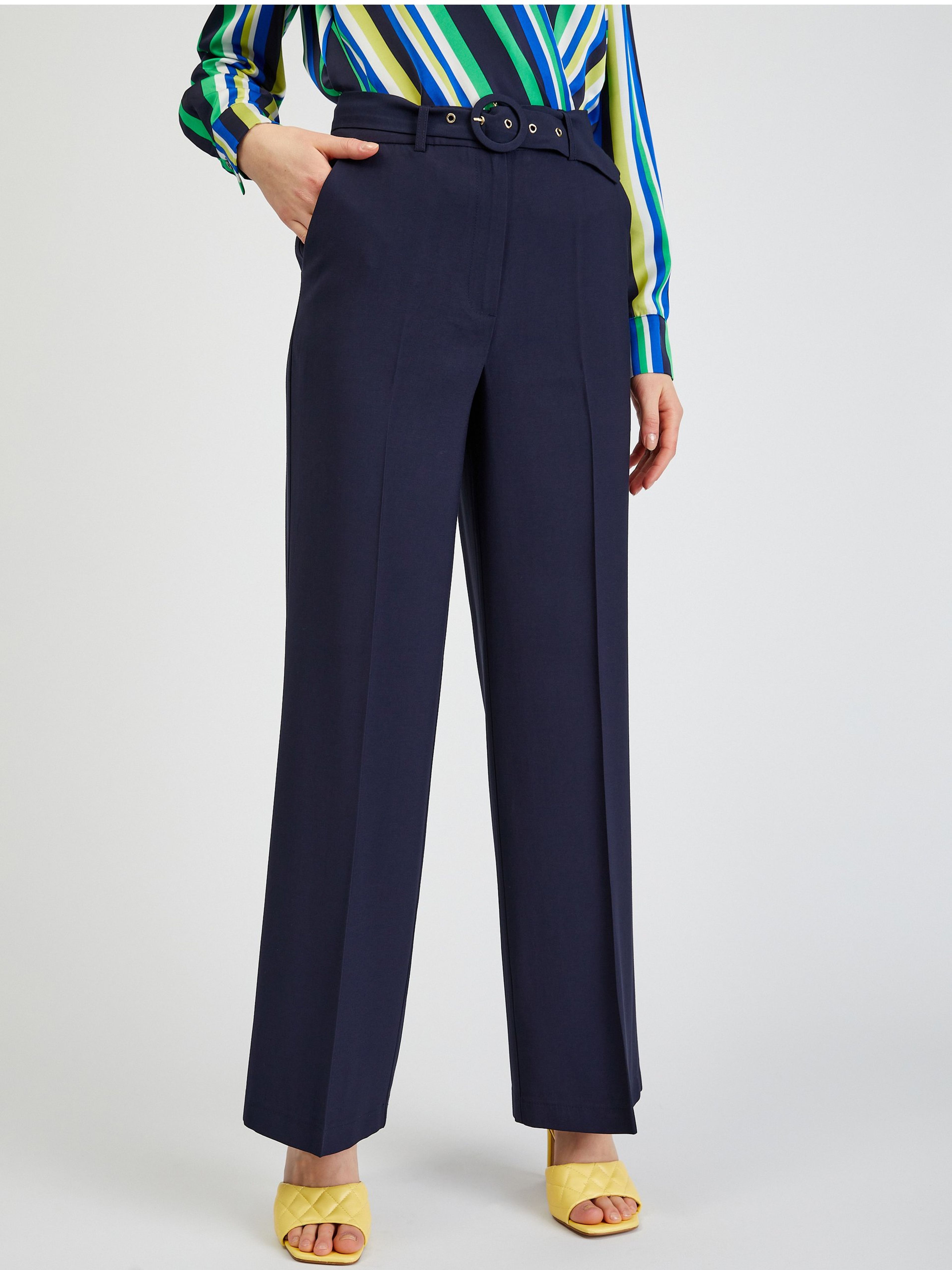 Dunkelblaue weite Damenhose mit Gürtel ORSAY