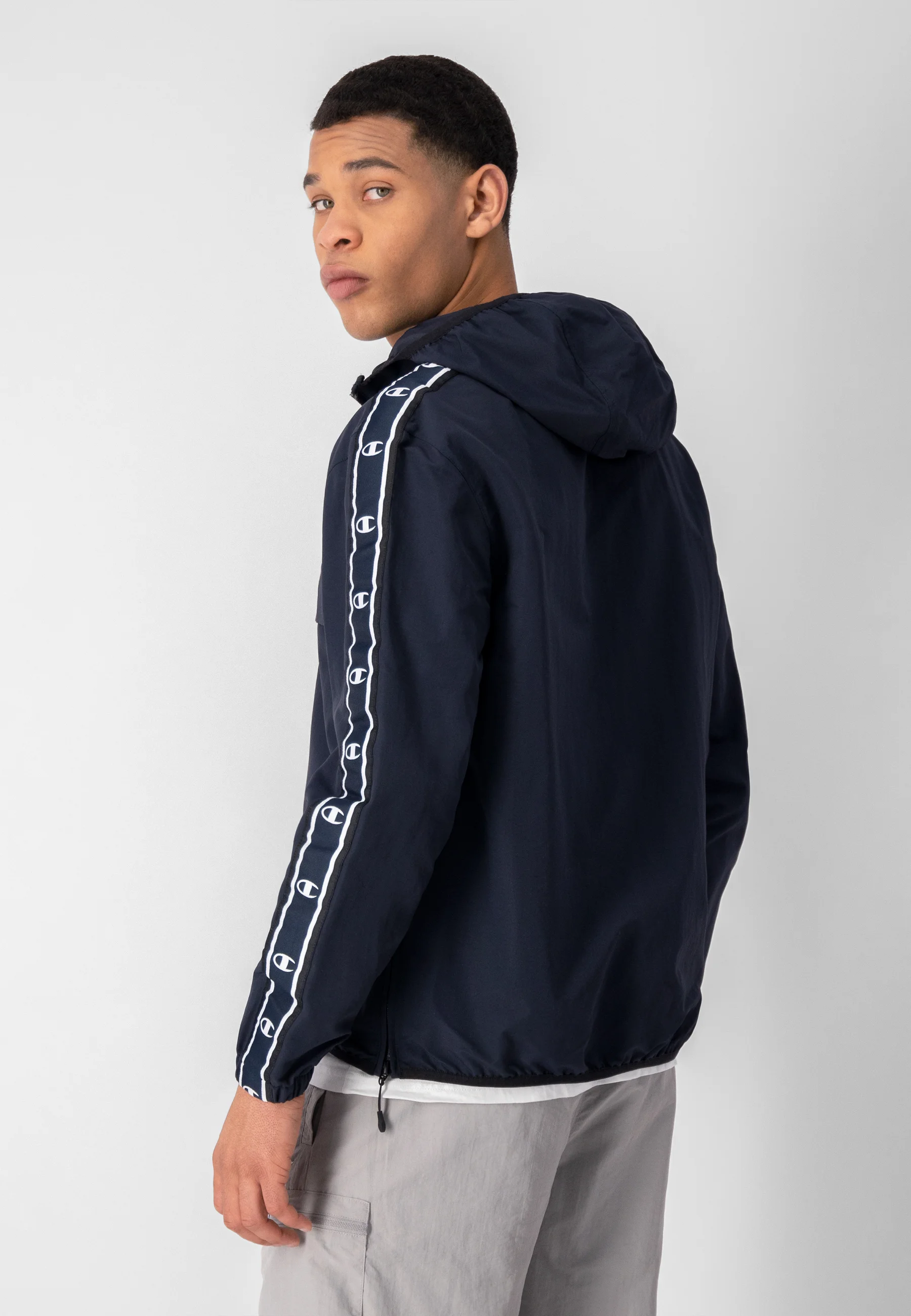 Champion HOODED OUTDOOR - Cortavientos