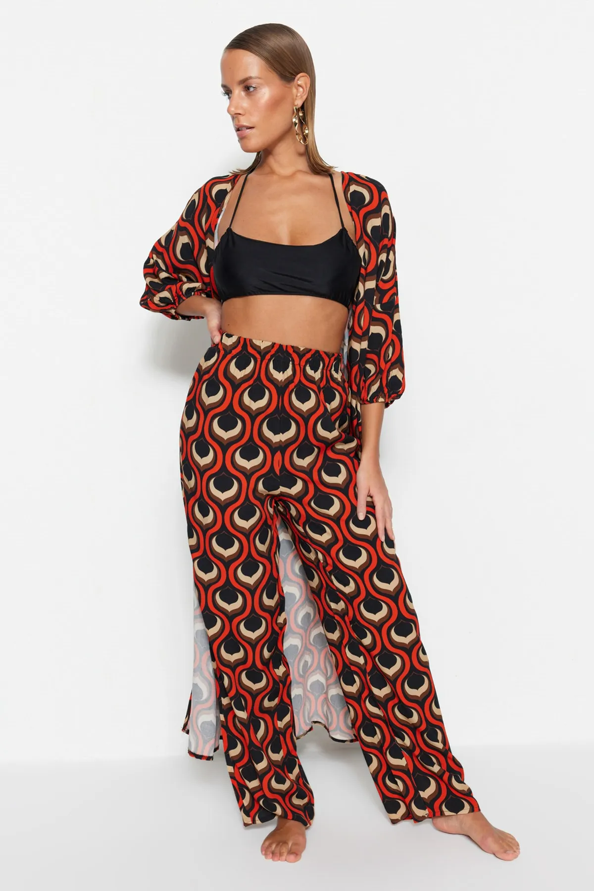 Trendyol Collection  Geometrisch gemusterte Webhose TBESS23PL00010