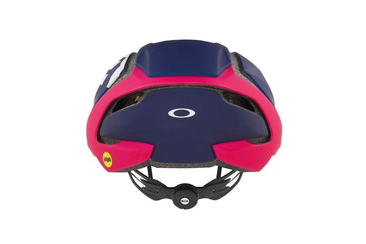 Oakley ARO5