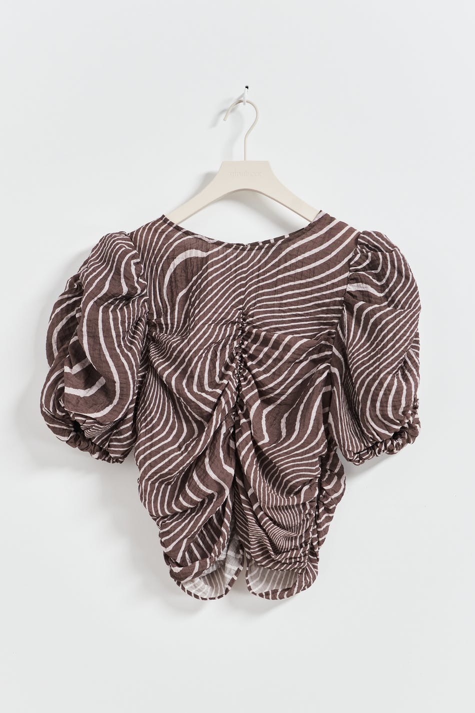 Balloon blouse