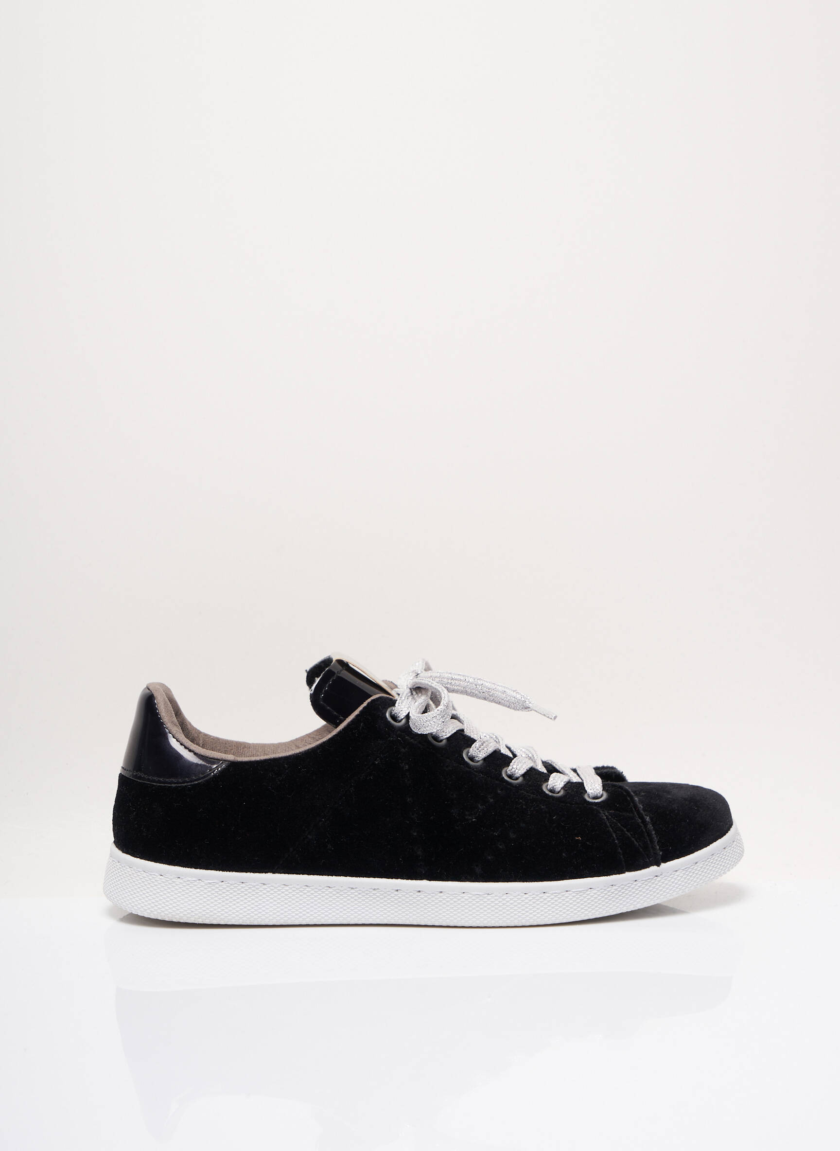 Victoria Baskets Femme couleur noir
