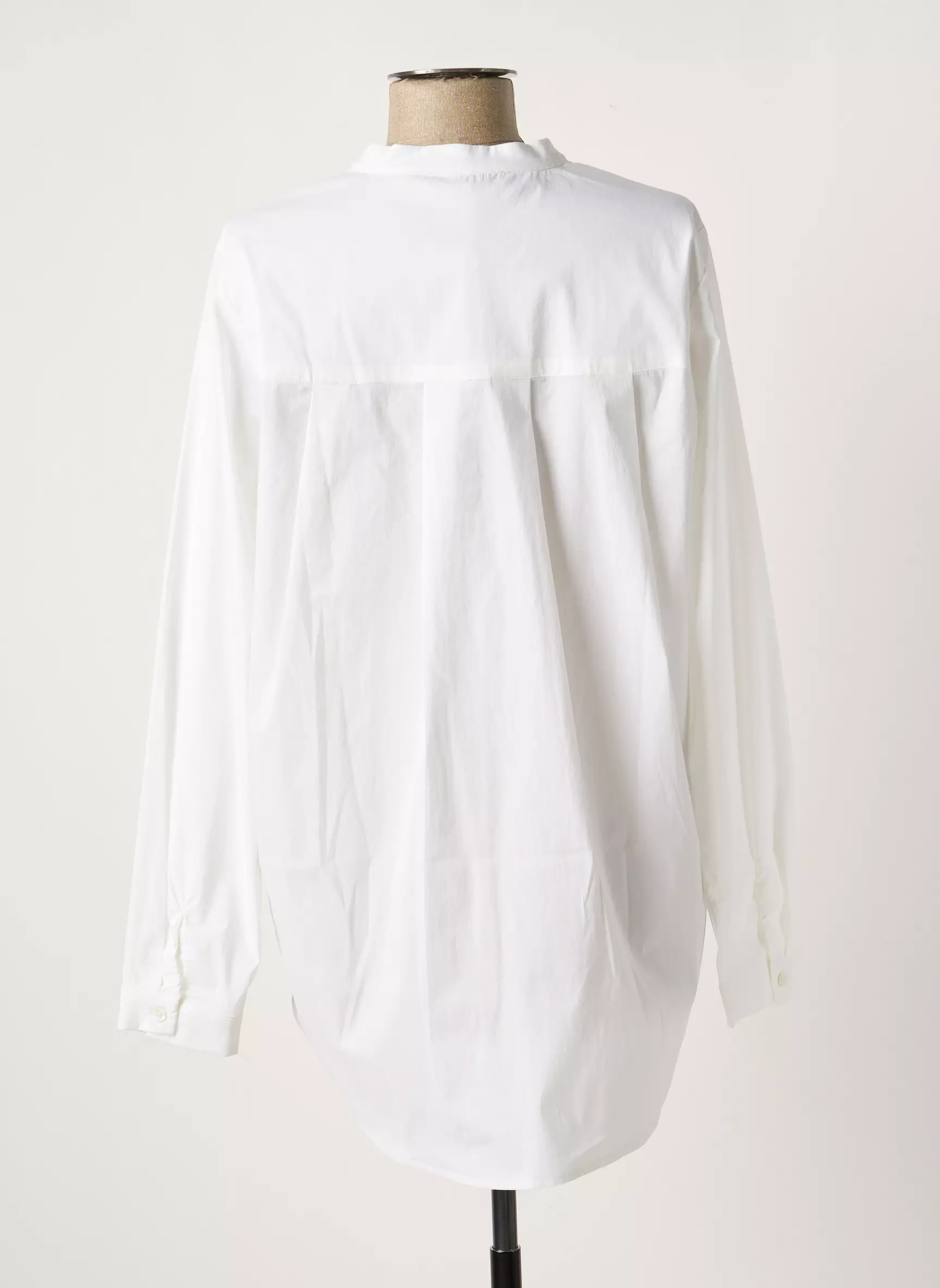 Costa 8 Mani Chemisiers Femme couleur blanc