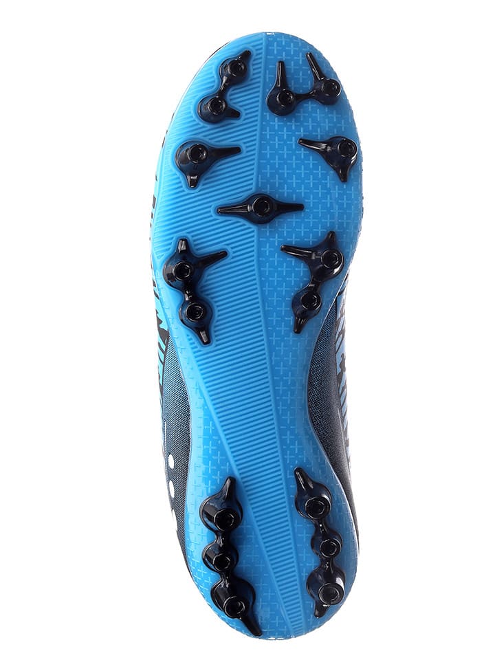 Jako Natur- und Kunstrasen-Fußballschuhe 