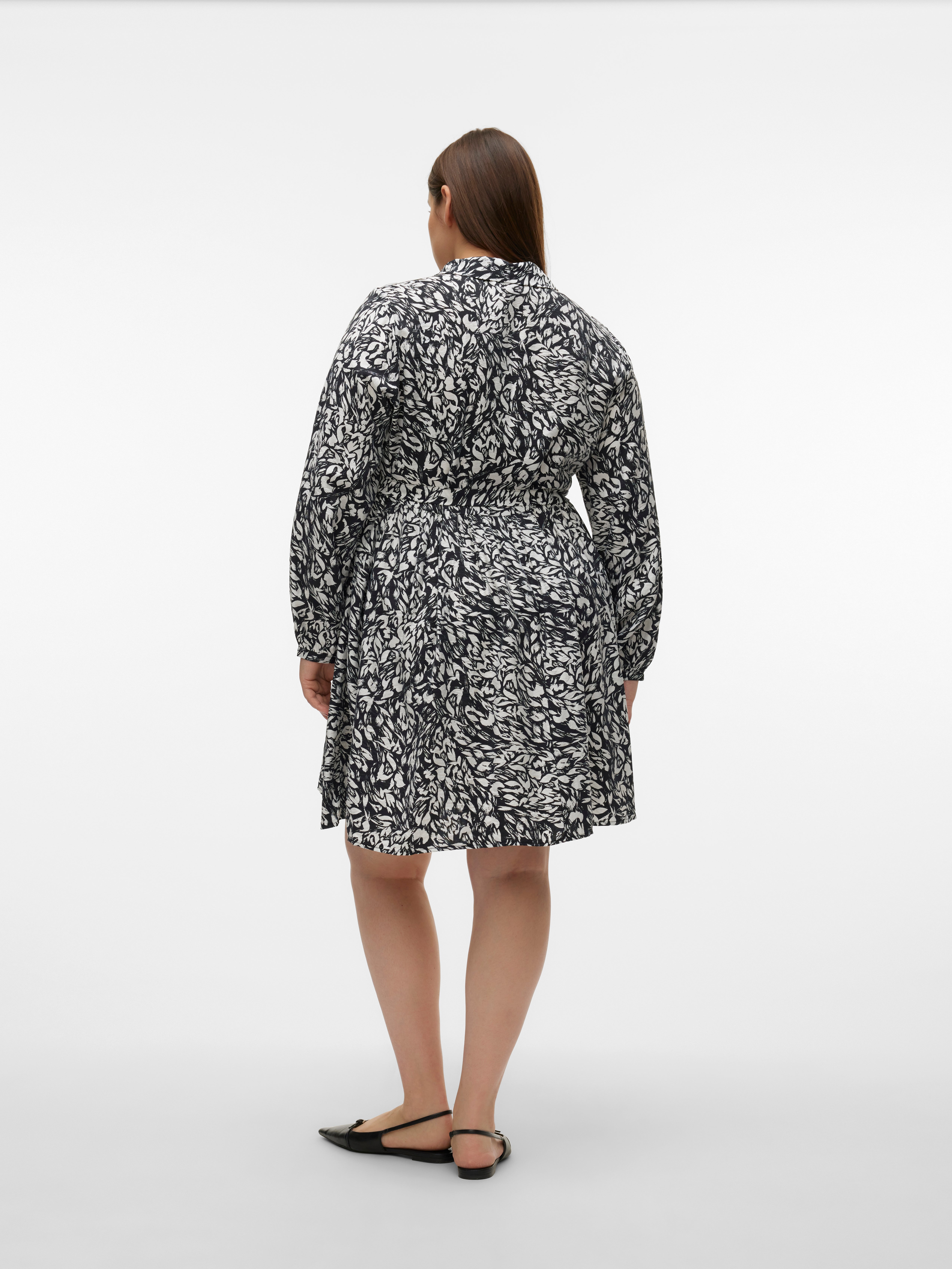 VMCDEBBYANA Kurzes Kleid