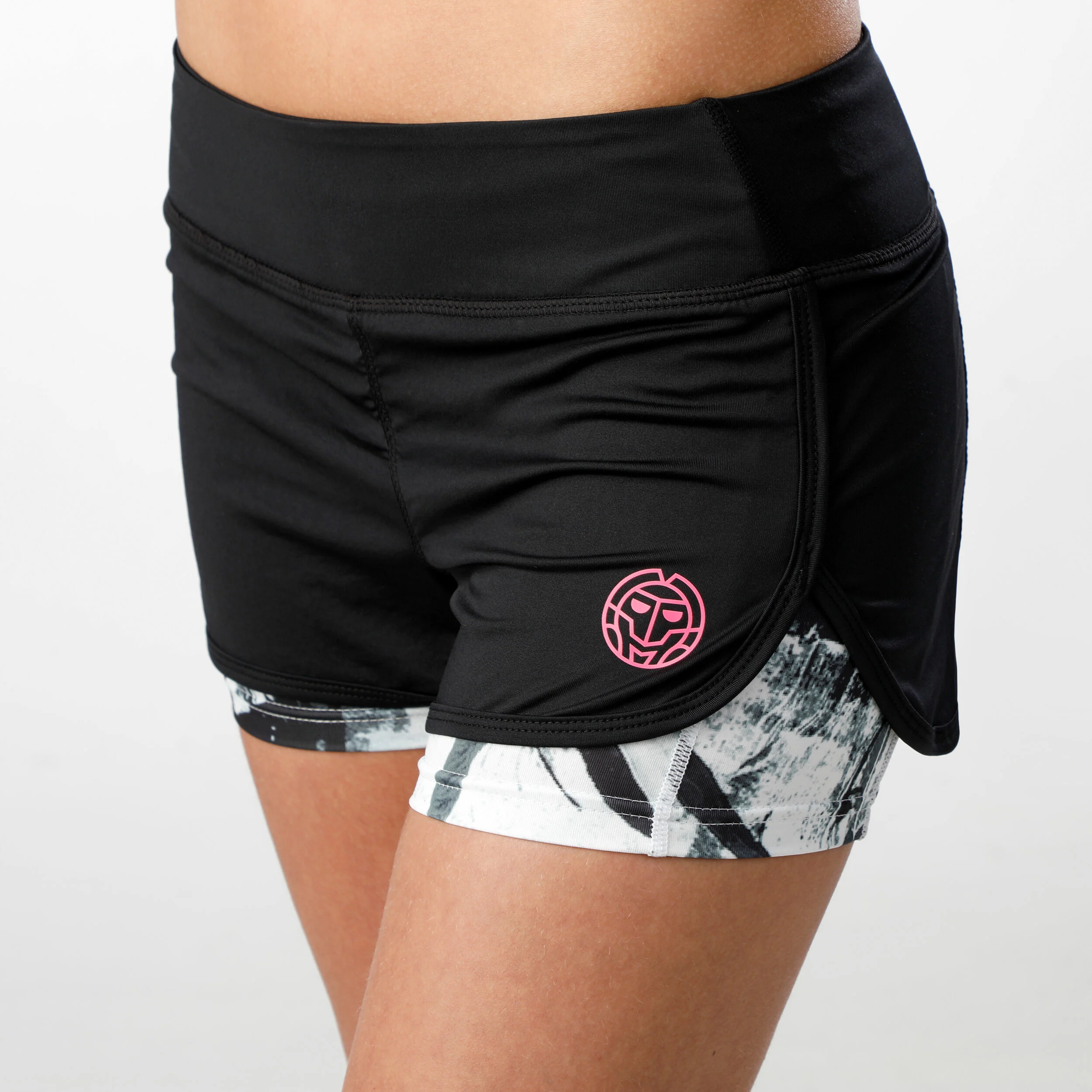Chidera Tech 2in1 Shorts Special Edition Damen - Schwarz, Weiß