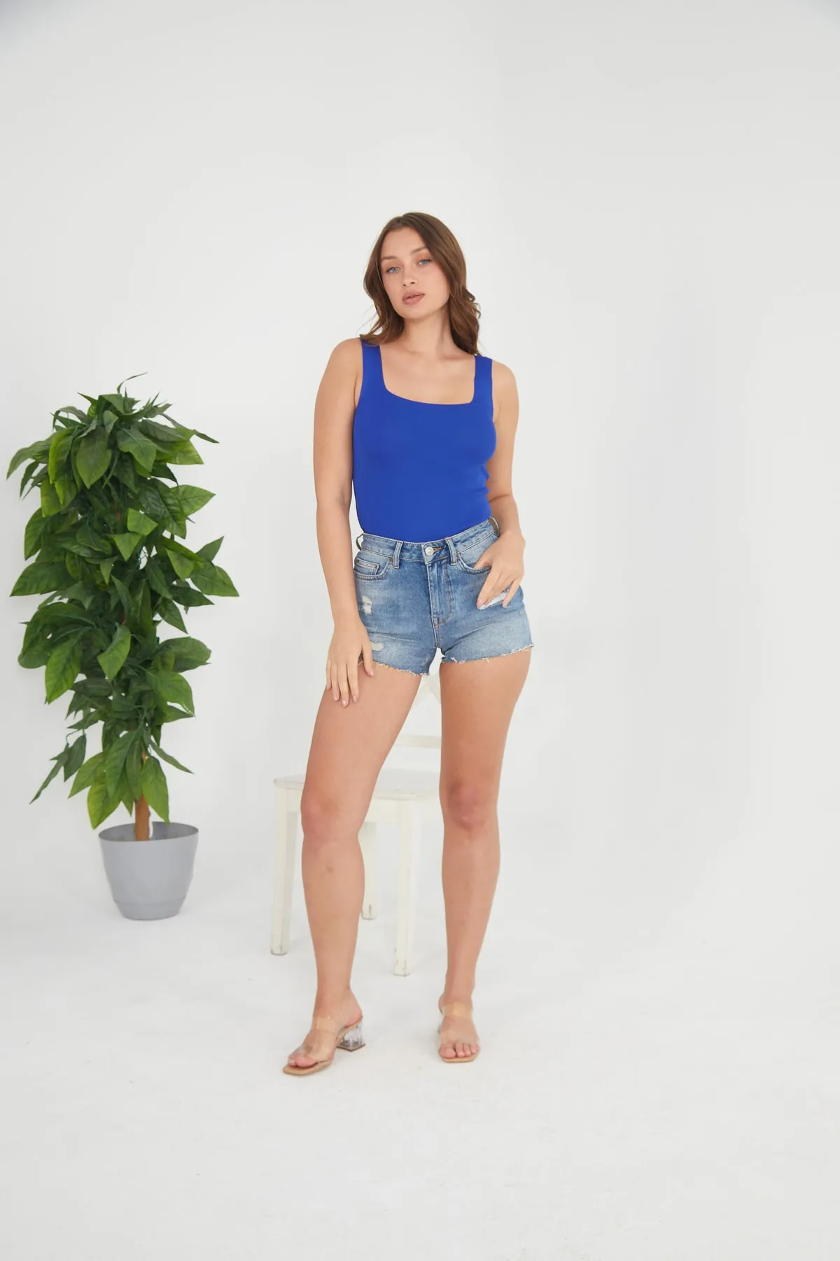 Pearls of Home  Damen-Crop-Top – Saks – tailliertes Crop – 15 verschiedene Farboptionen – flexibles Strick-Unterhemd für Damen