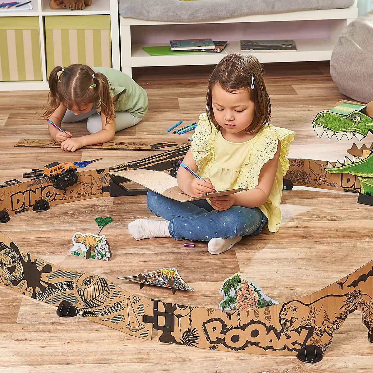 Car-Board Racers - Dino-Adventure Set