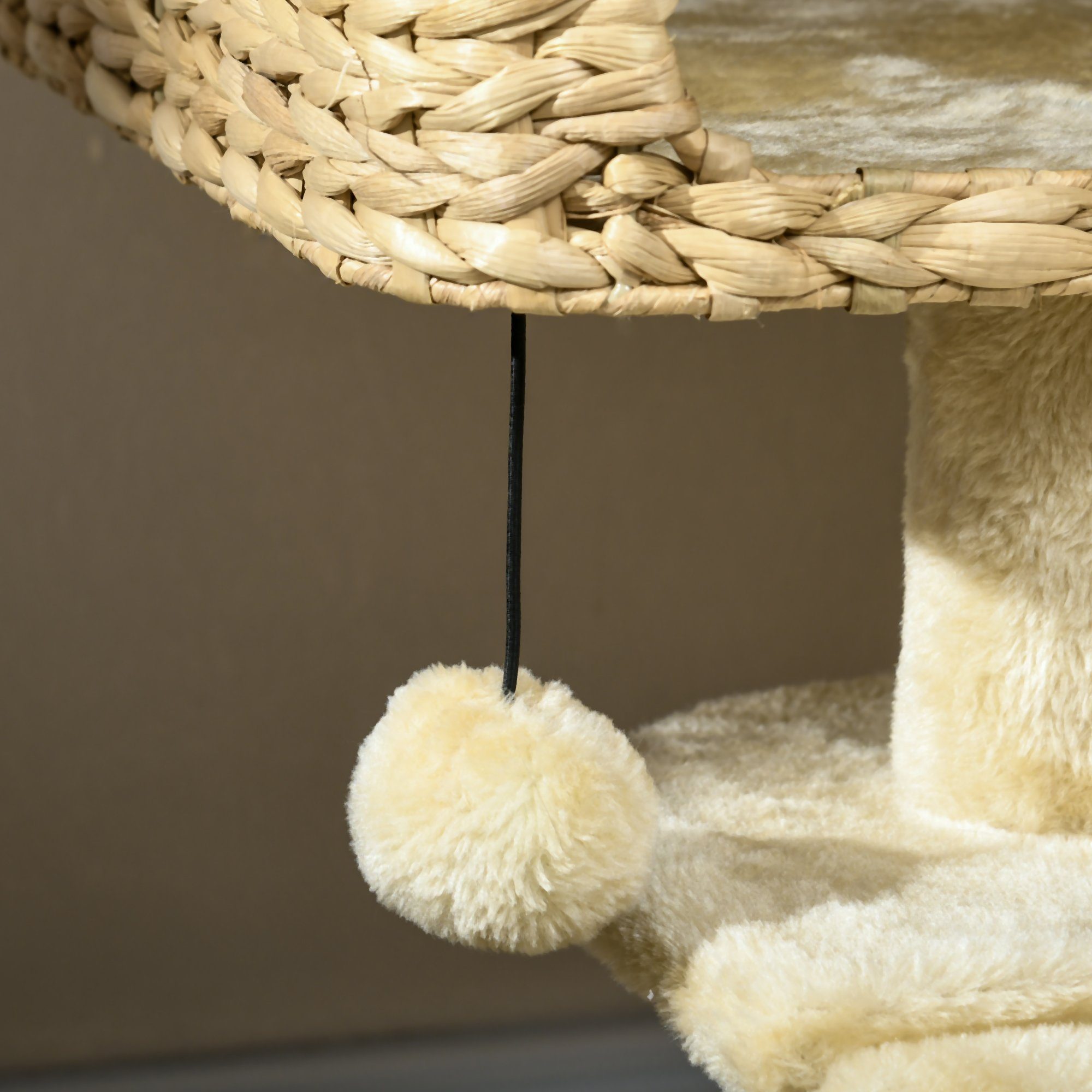 PawHut Kratzbaum Katzenbaum mit 2 Leigefläche Katzenmöbel Wasserhyazinthe, Sisal, Beige, 60L x 40B x 98H cm