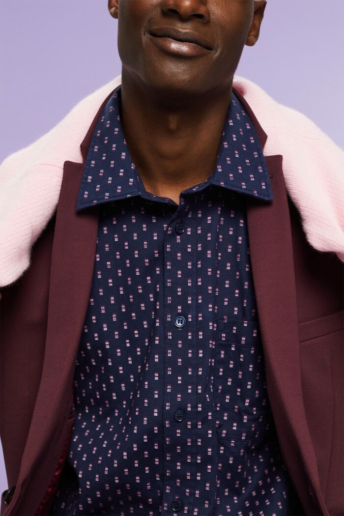 Schmal geschnittenes Twill-Hemd mit Muster