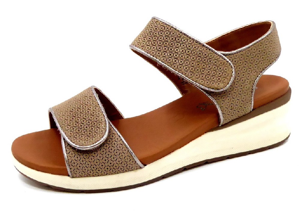 CAPRICE Klassische Sandalen beige