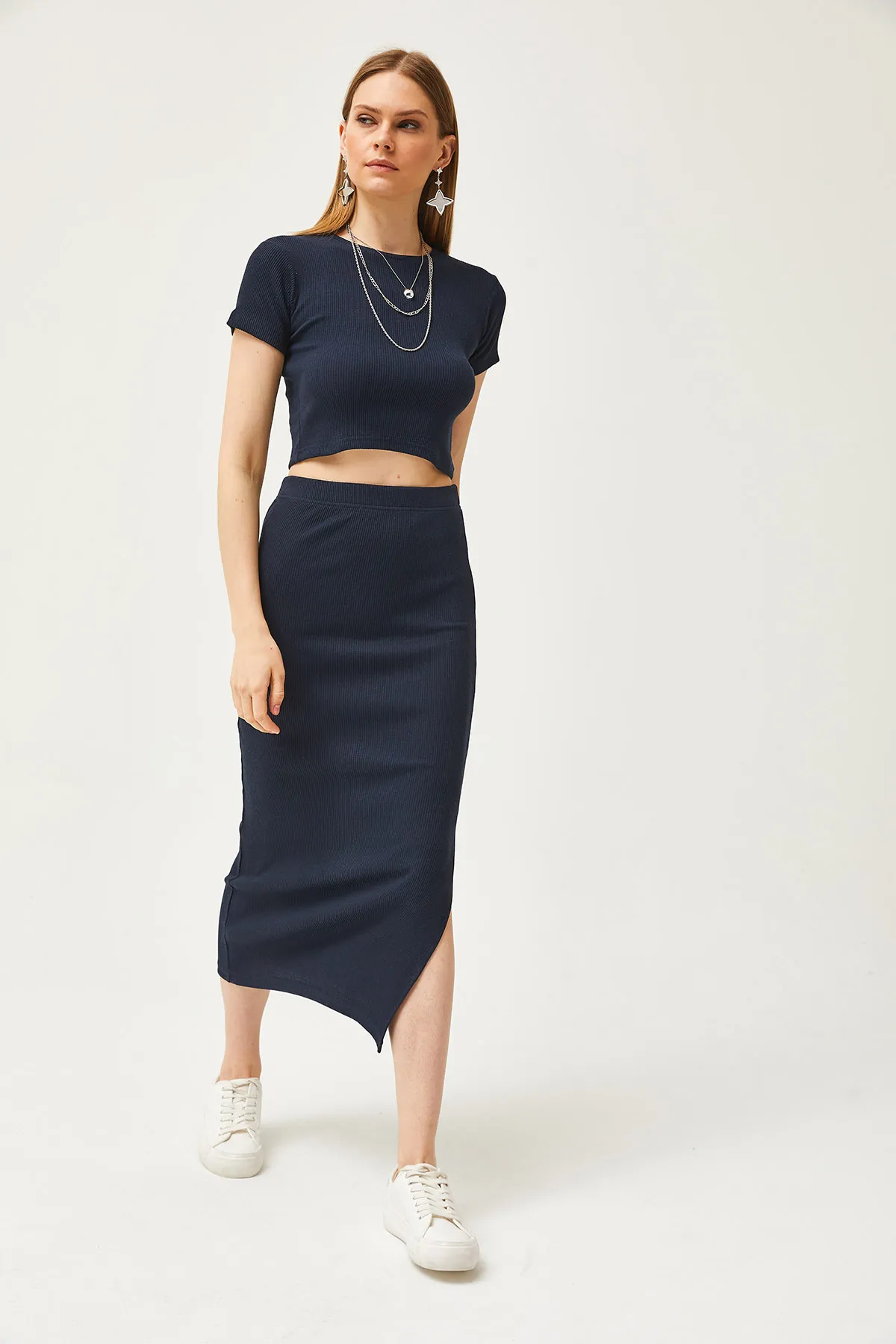 Olalook  Marineblauer Kurzarm-Lycra-Anzug mit Schlitzrock für Damen TKM-19000194