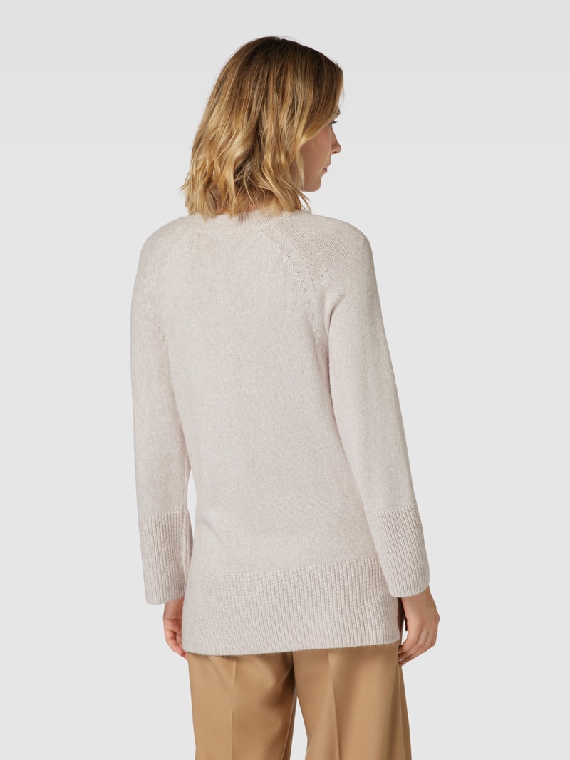 Strickpullover aus Viskose-Mix mit V-Ausschnitt in hellgrau meliert