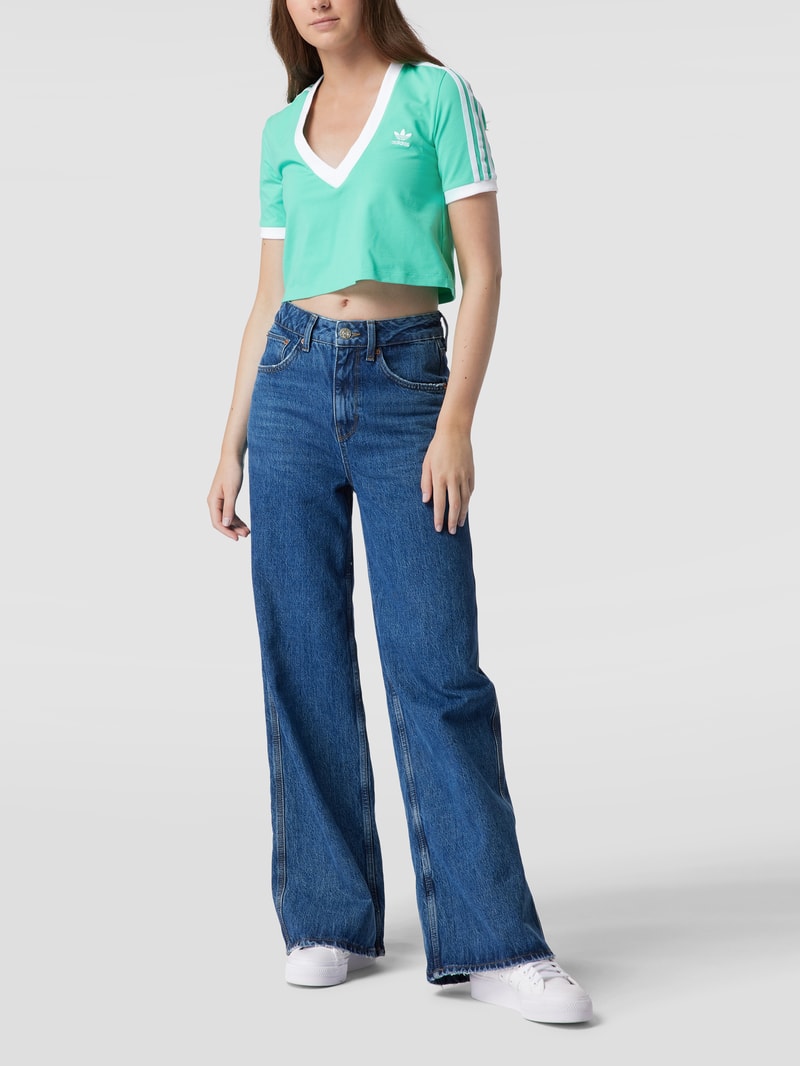 Cropped T-Shirt mit Label-Stitching in mint