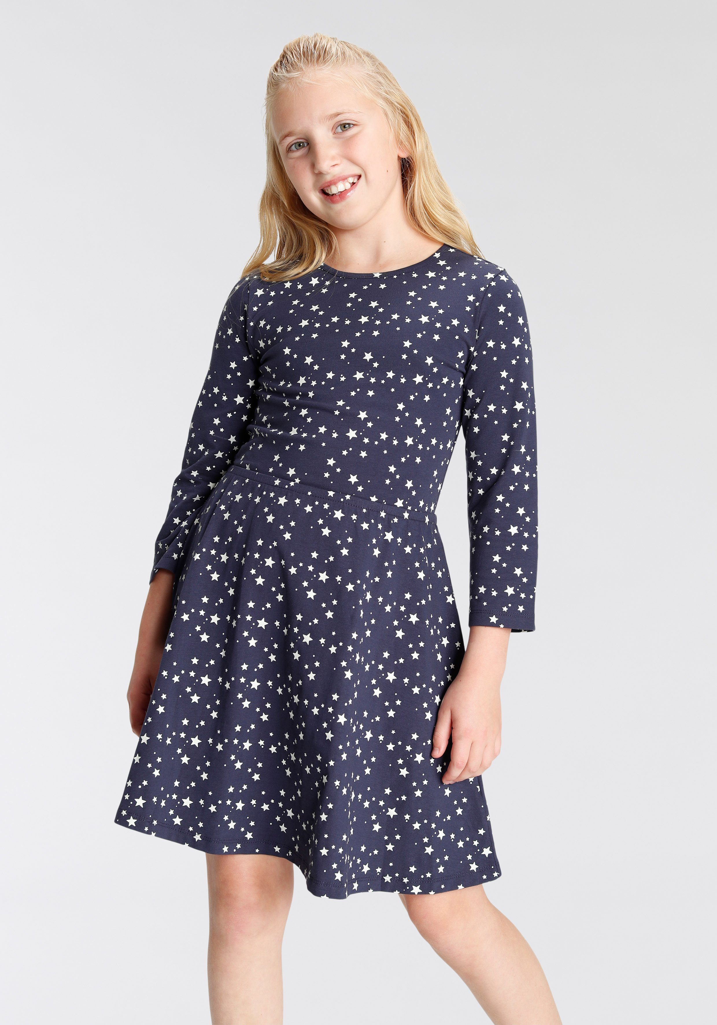 KIDSWORLD Skaterkleid mit Sternchen bedruckt