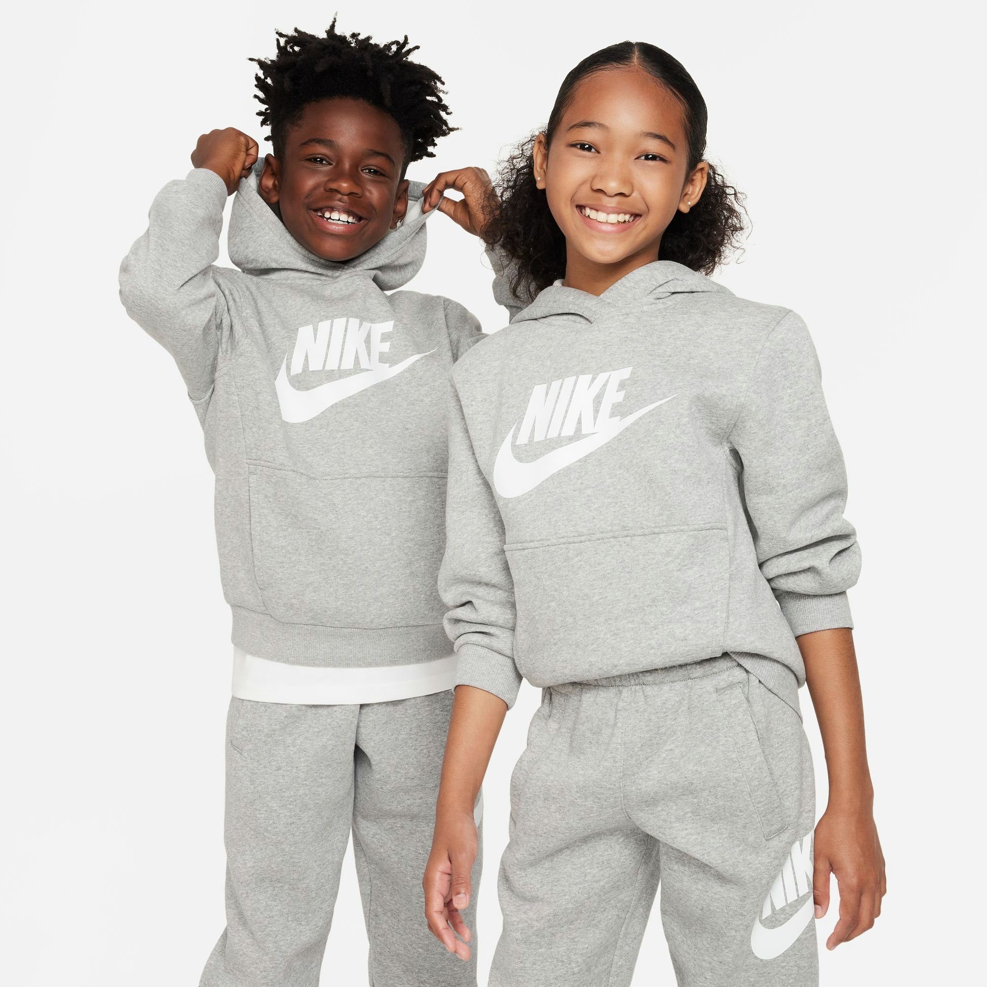 Nike Sportswear Kapuzensweatshirt CLUB FLEECE BIG KIDS' HOODIE