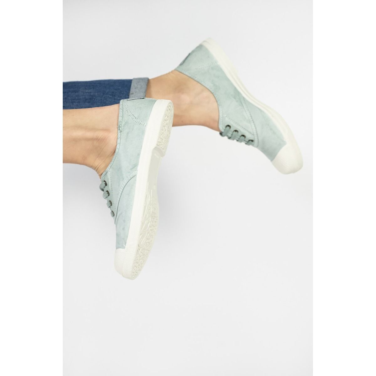 Natural world  102 E - Turquoise