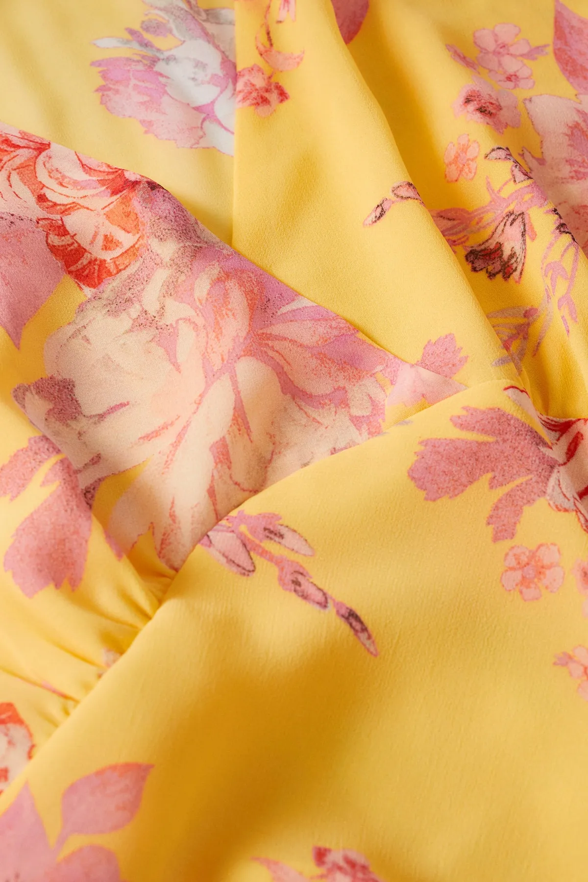 MANGO  Gelbes Damenkleid 27057131