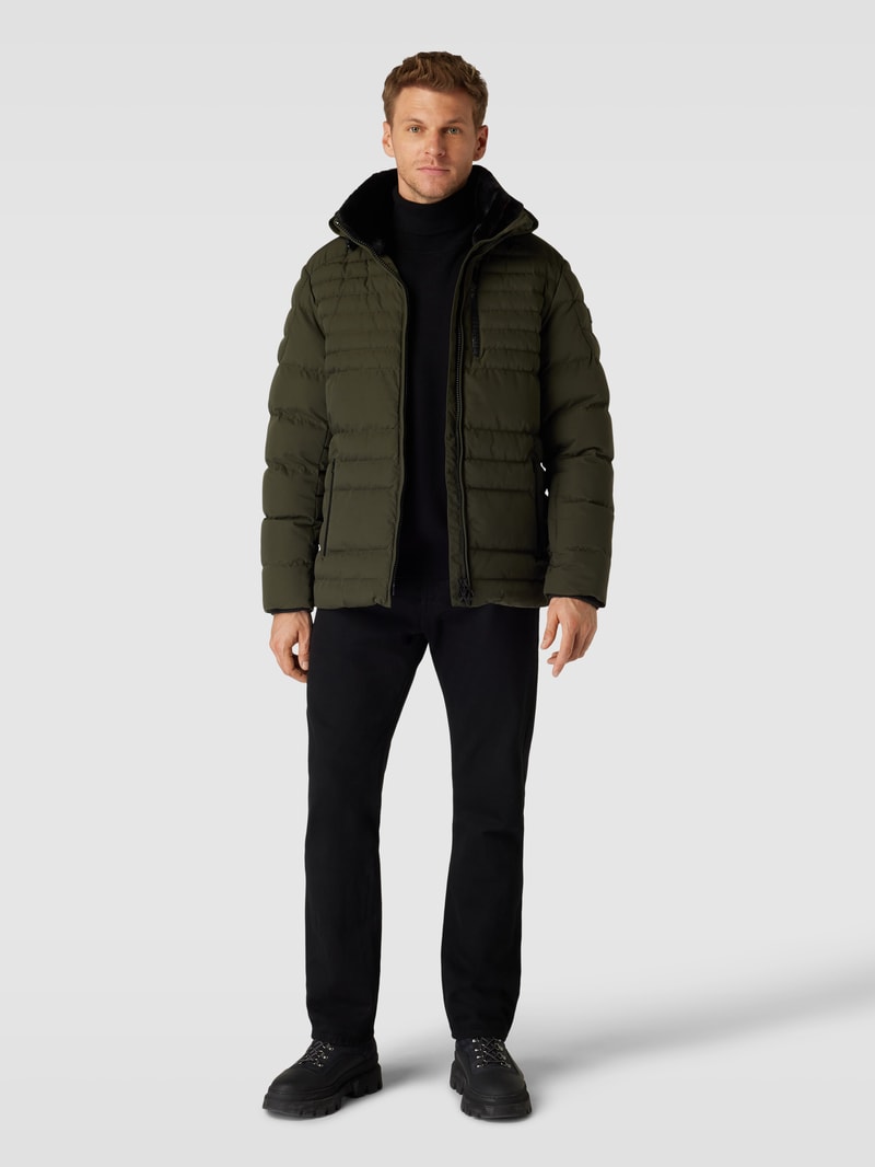 Funktionsjacke mit Kapuze Modell 'POLAR' in olivgrün