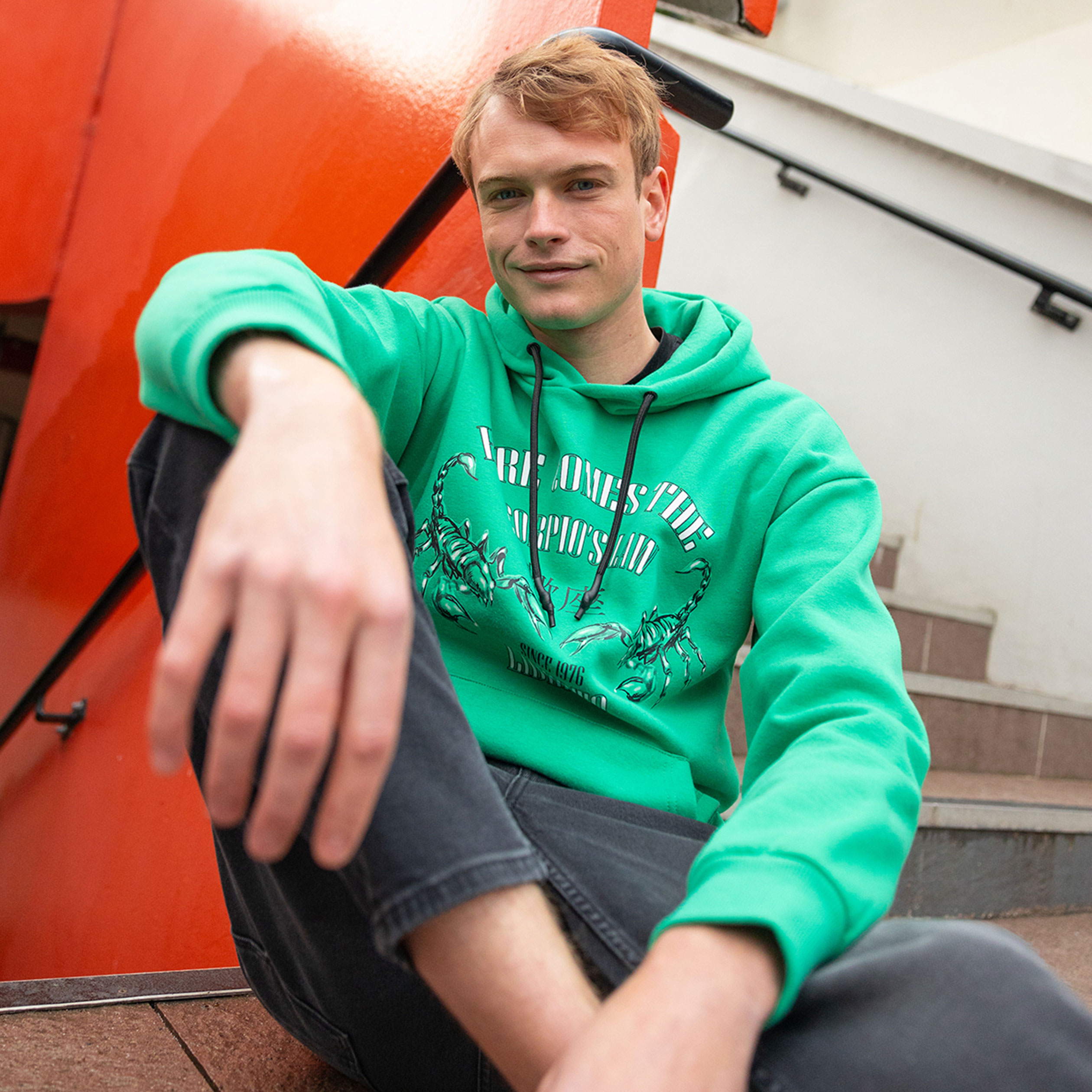 Sweat à capuche hoodie vert homme | La Halle