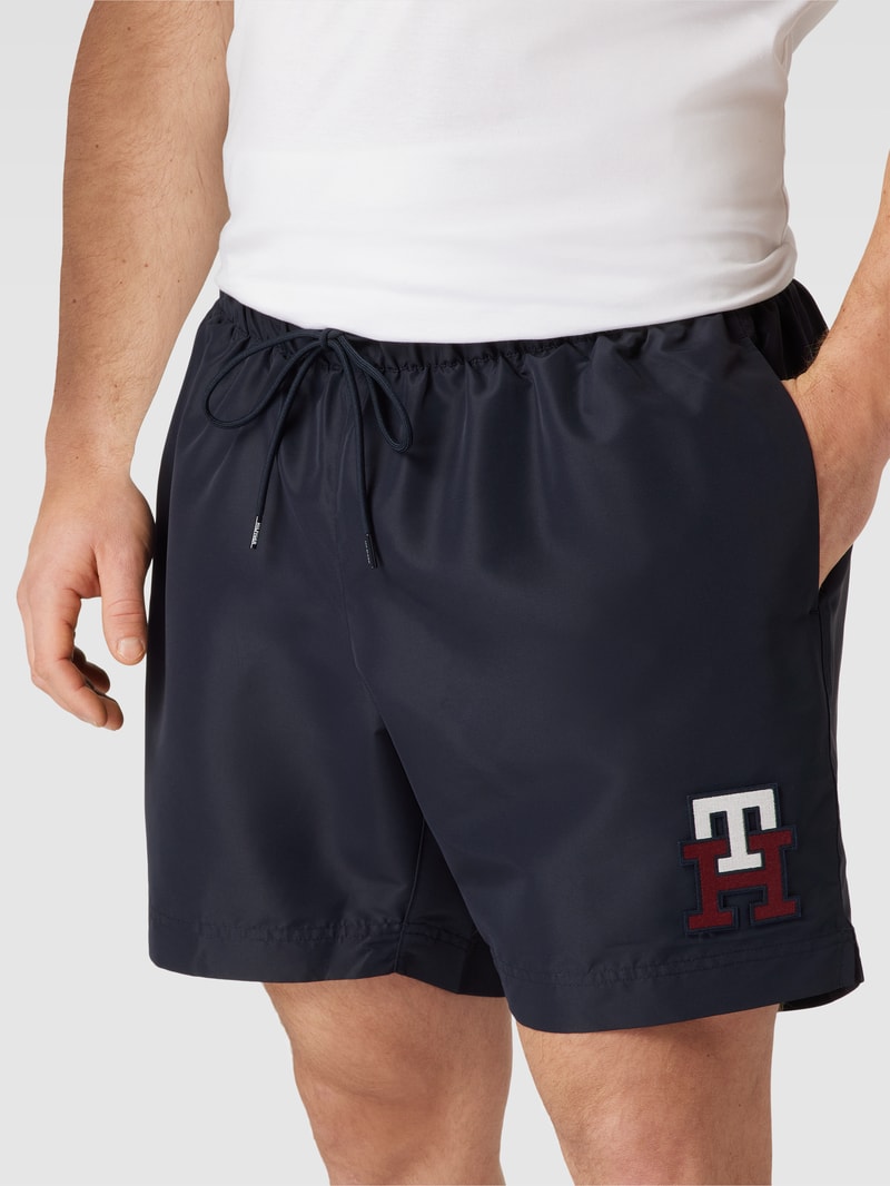 PLUS SIZE Badehose mit Label-Patch in marineblau
