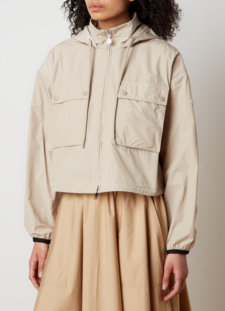 Jachetă scurtă Moncler Leda cu glugă ascunsă
