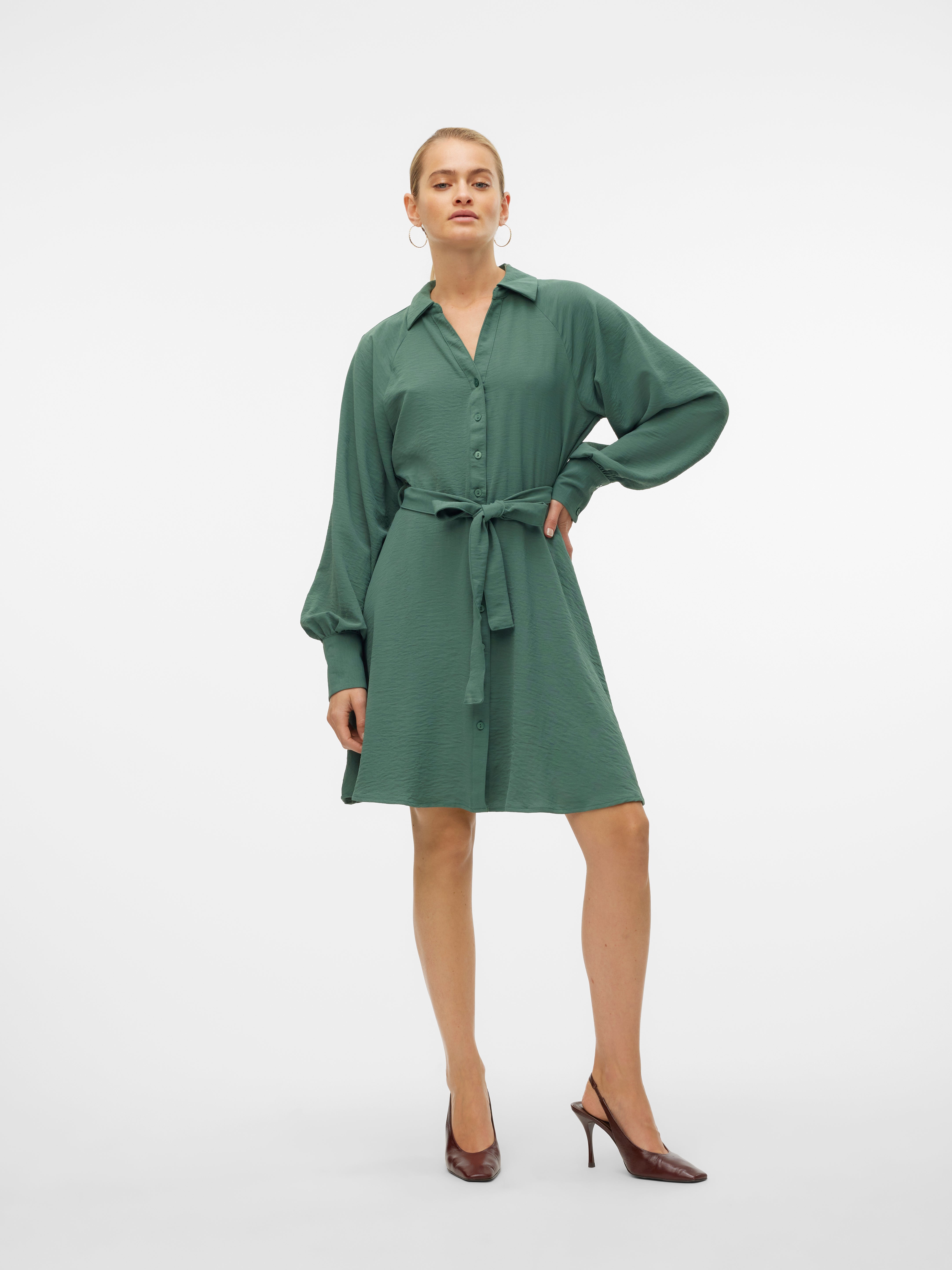 VMEMMA Kurzes Kleid