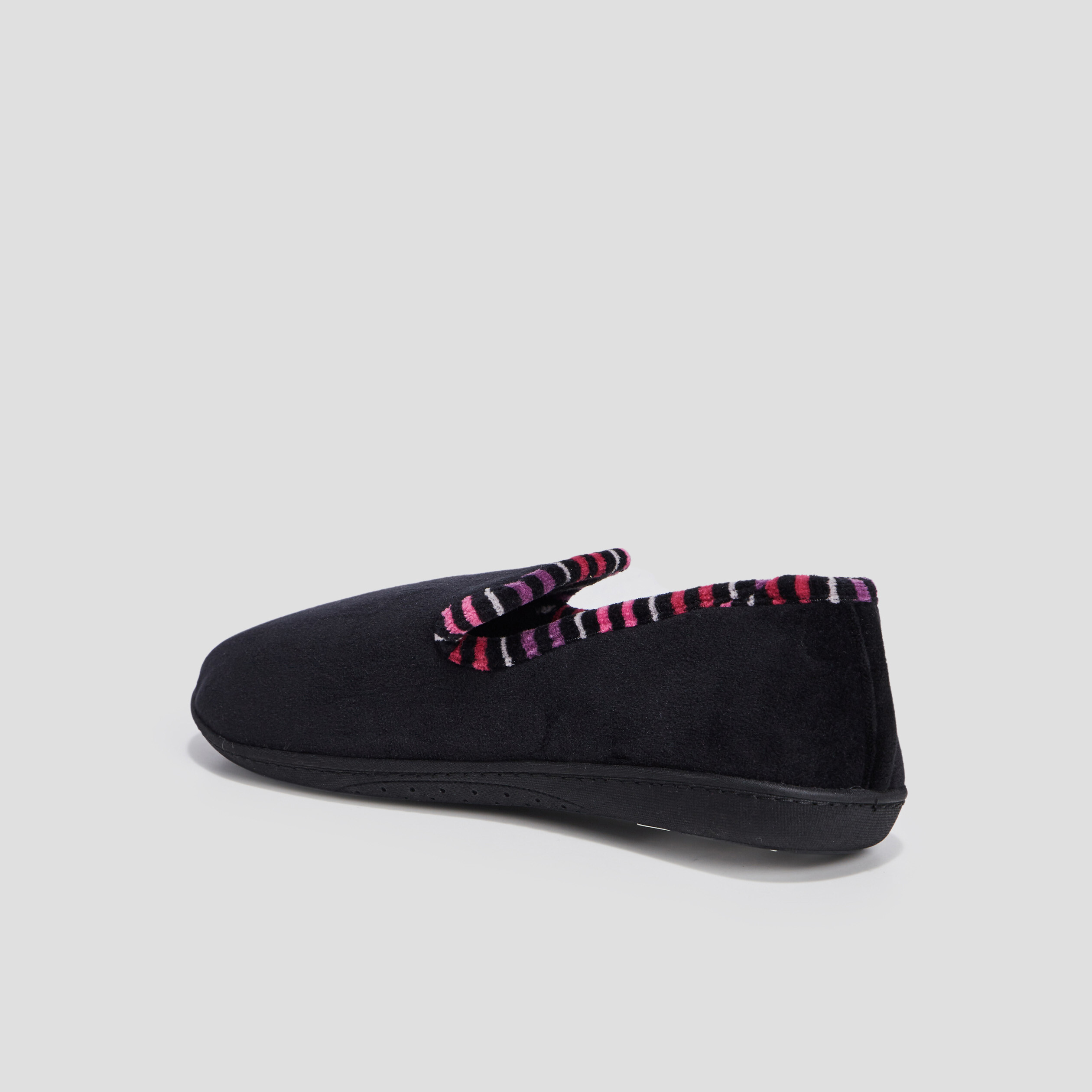 Chaussons Isotoner noir femme | La Halle
