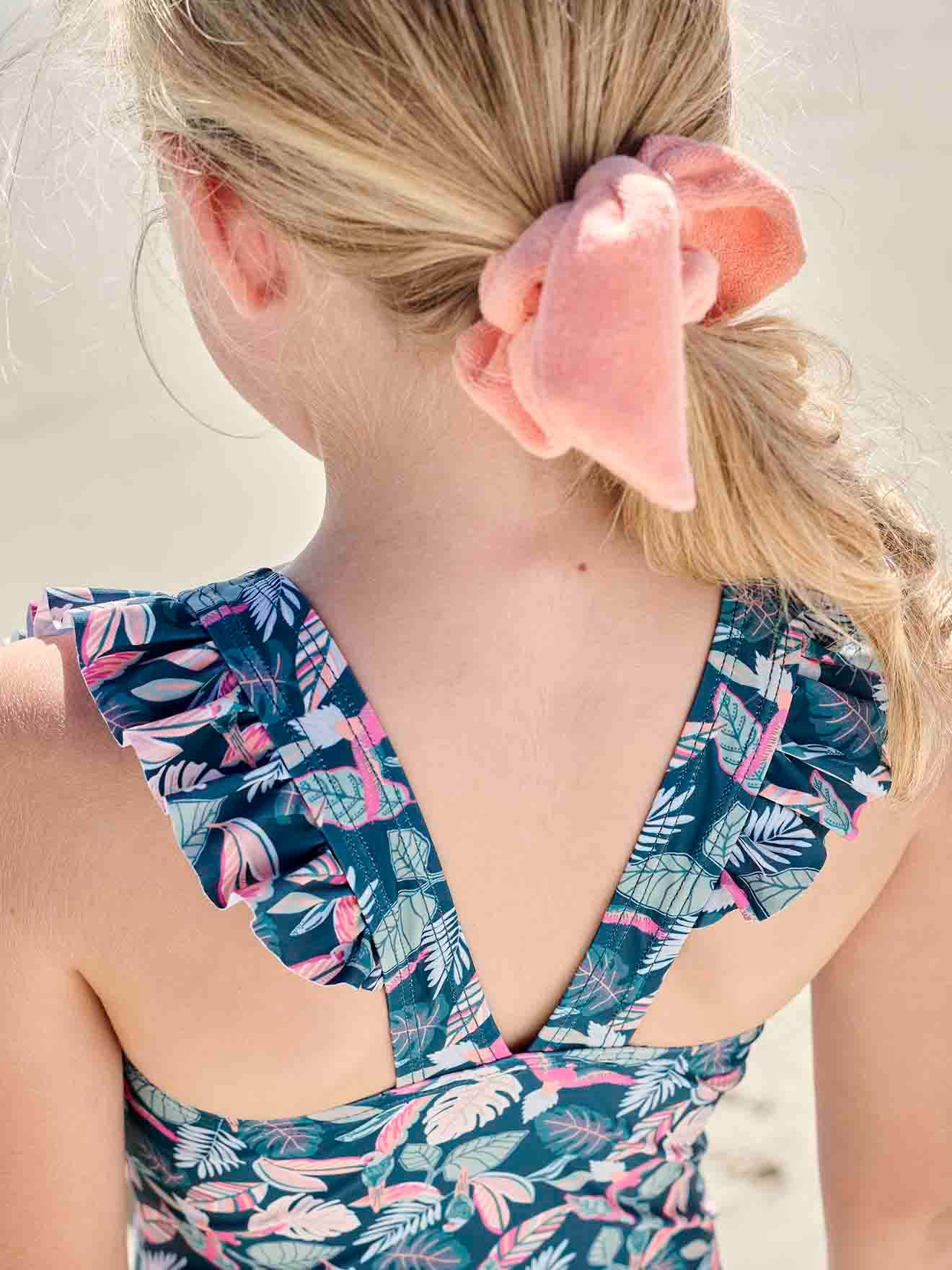 Vertbaudet Mädchen Badeanzug mit Tropenprint Oeko-Tex - tannengrün