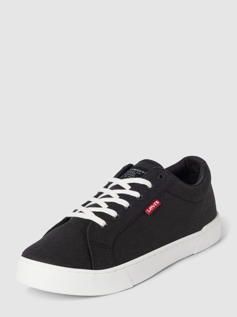 Sneaker mit kontrastivem Label-Detail in schwarz