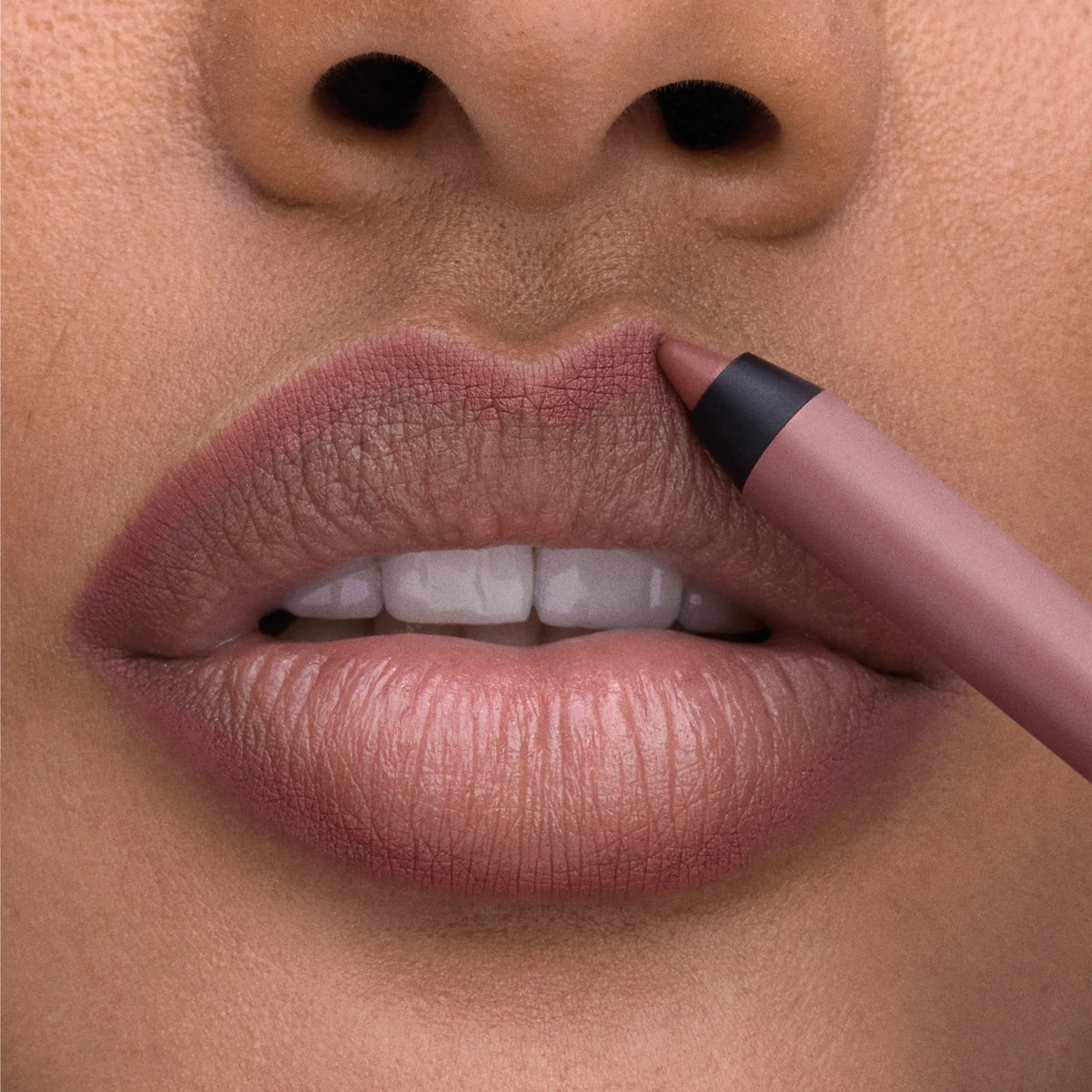 TIME LINER Lips - Lip Pencil