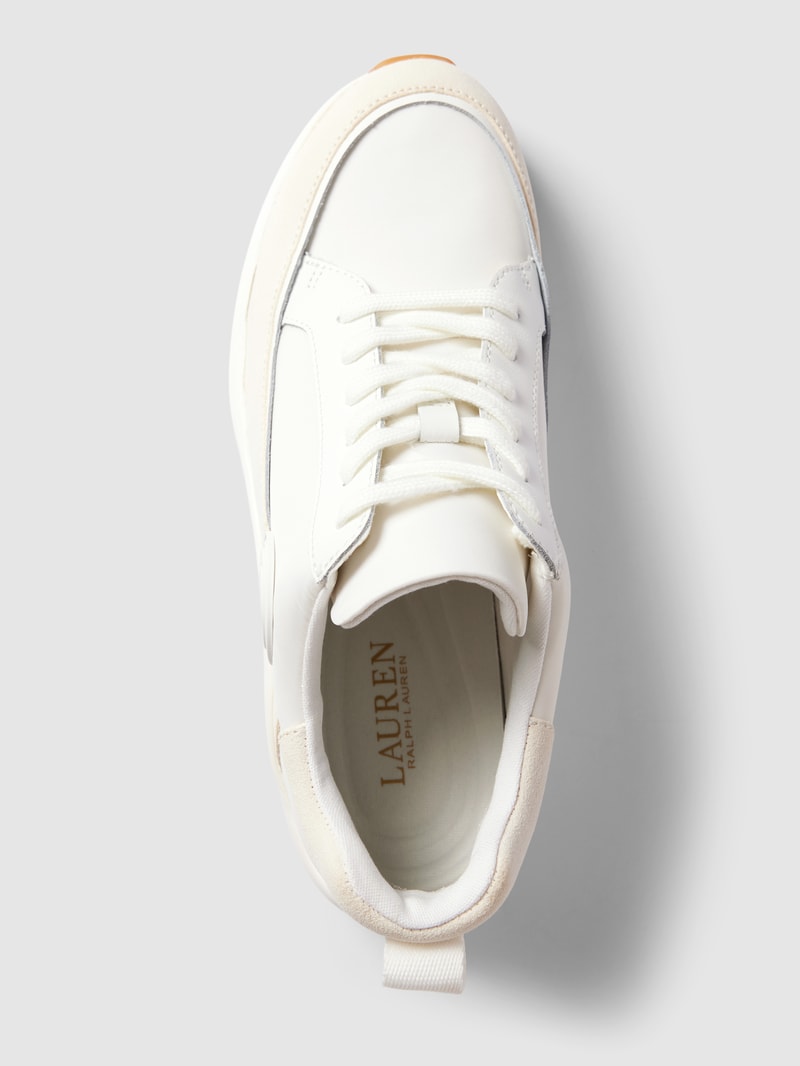 Sneaker mit tonalem Besatz Modell 'REAGHAN' in offwhite