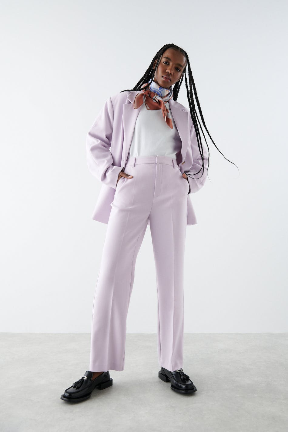 Straight regular trousers