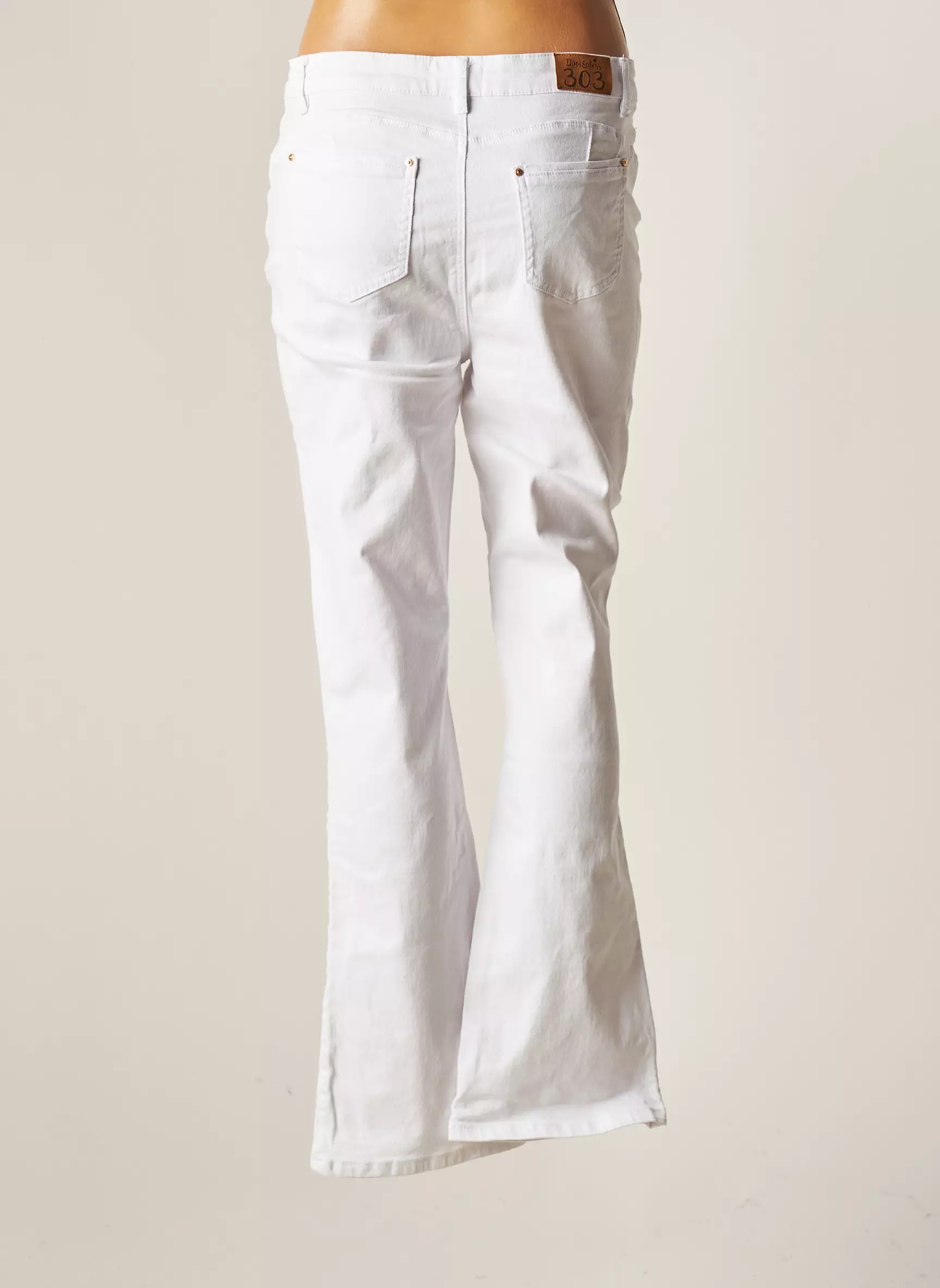 Dina   Dess Pantalons Flare Femme couleur blanc