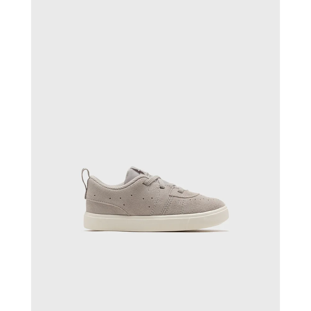 NIKE JORDAN Series ES ALT DR6444-002 / grau