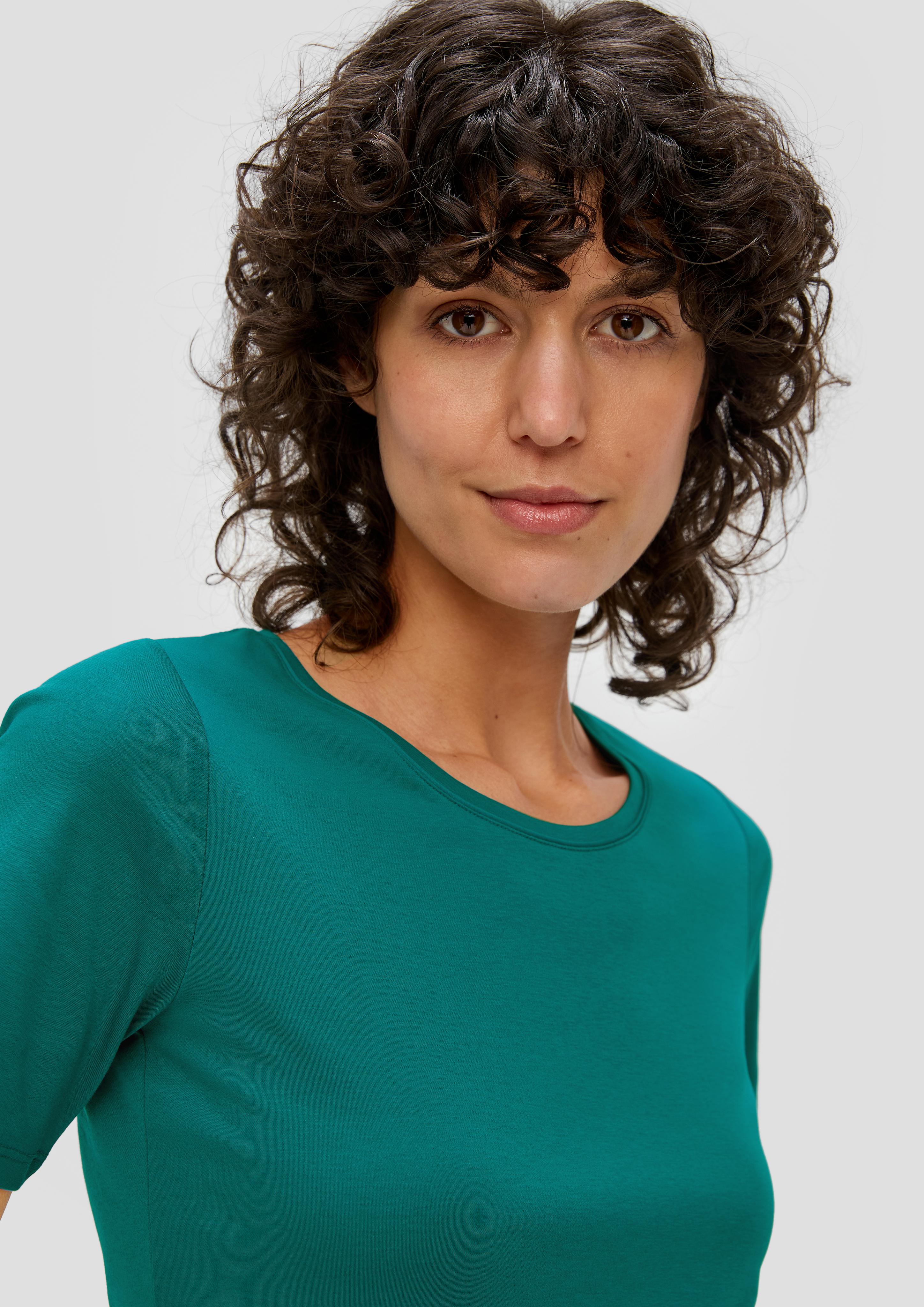 Basic Shirt im Slim Fit  2141904-6680