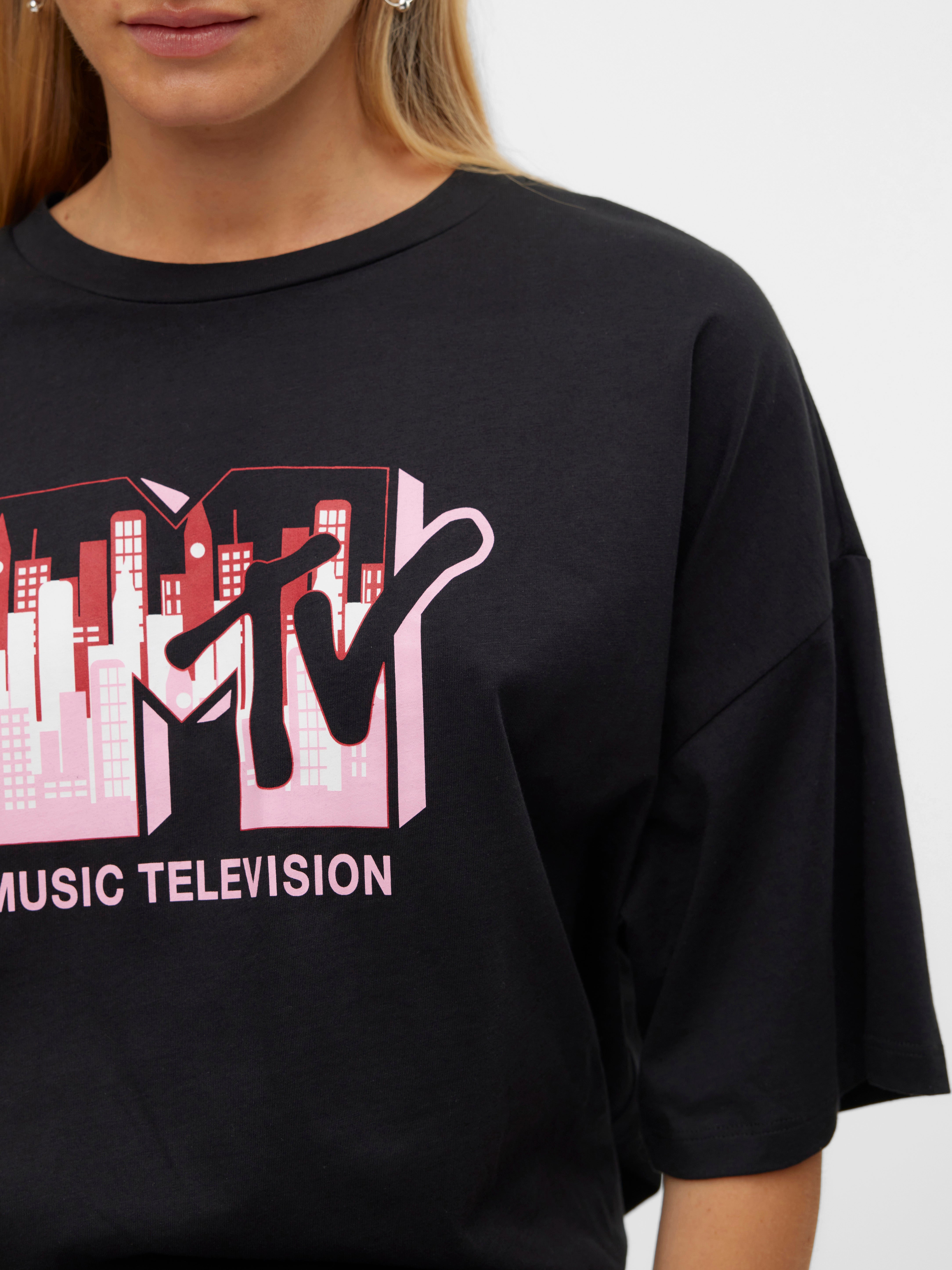 SOMETHINGNEW x PROJECT NOSTALGIA T-Shirt