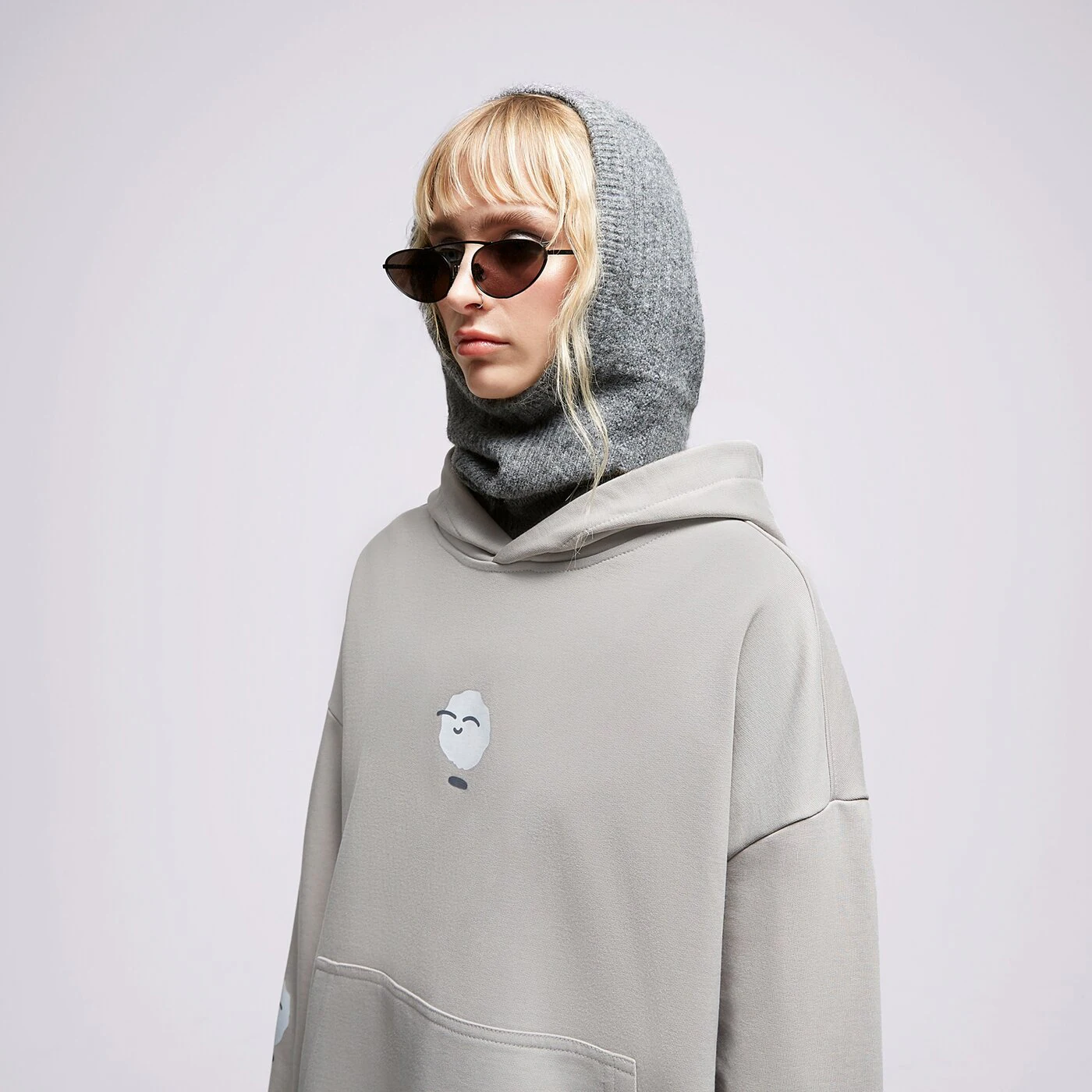 S.NOW JOB SIZEER HOODIE 