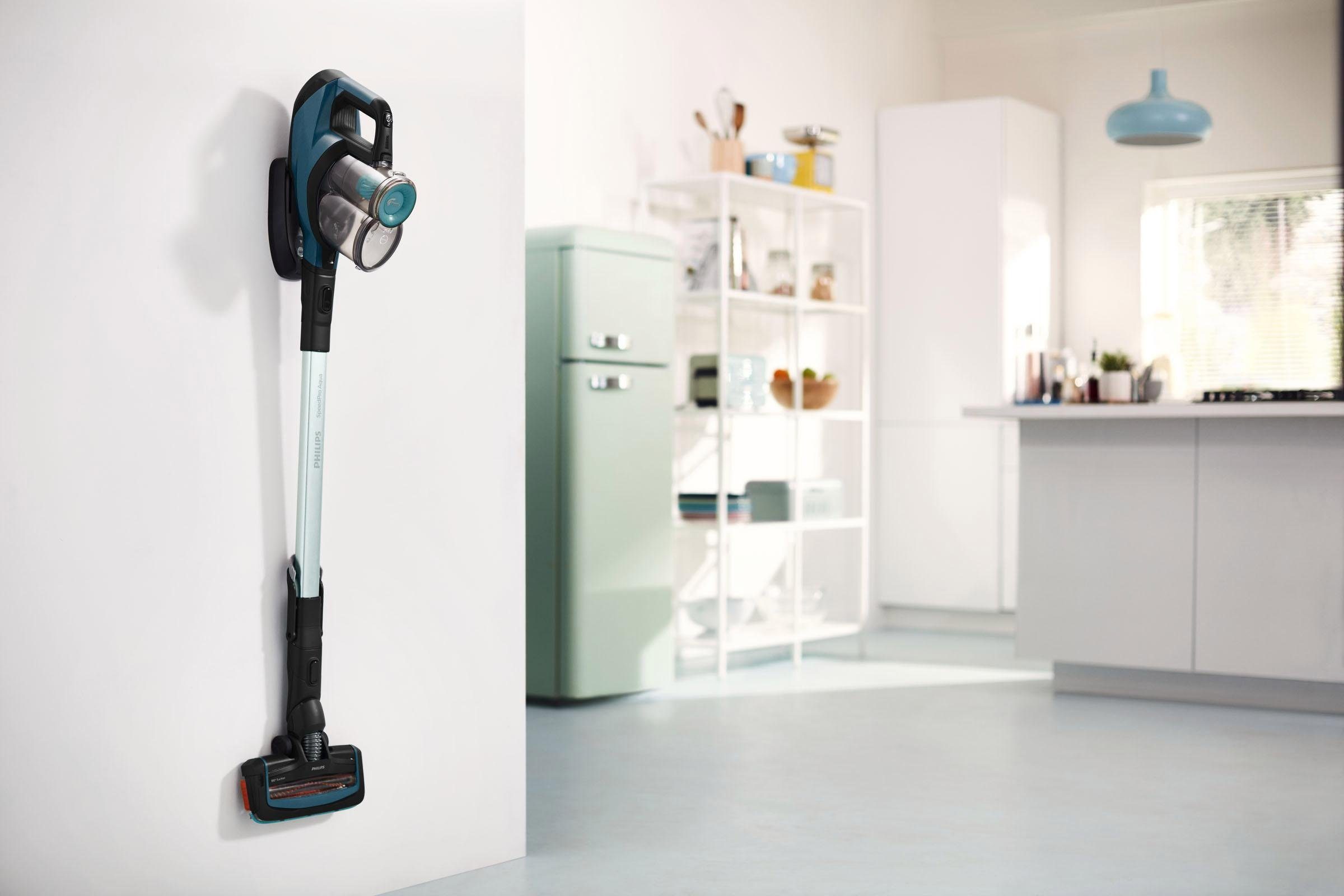 Philips Nass-Trocken-Akkusauger FC6728/01 SpeedPro Aqua, beutellos, mit 50 Minuten Akkulaufzeit, Wischfunktion und 180°-Saugdüse