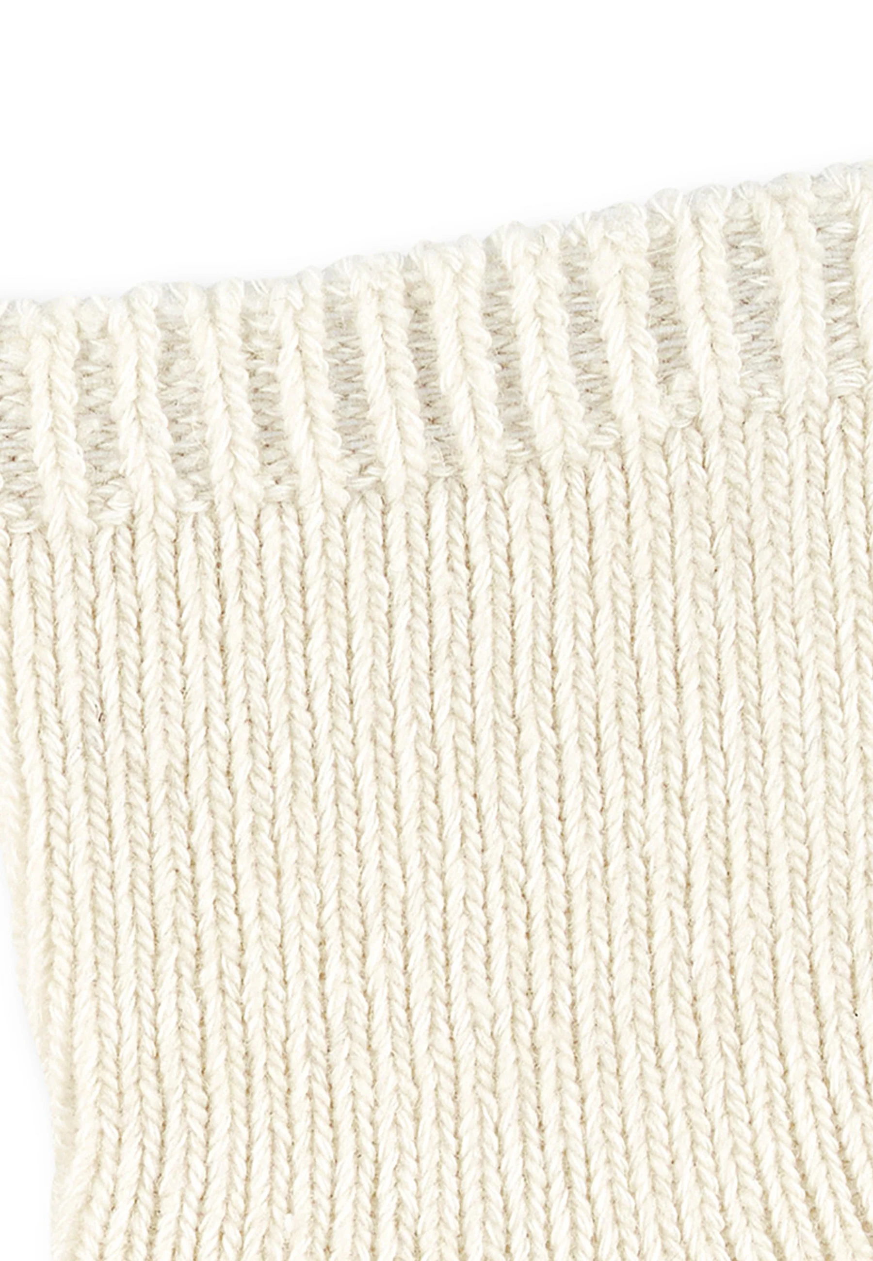 Socken aus Wolle in verschiedenen Farben