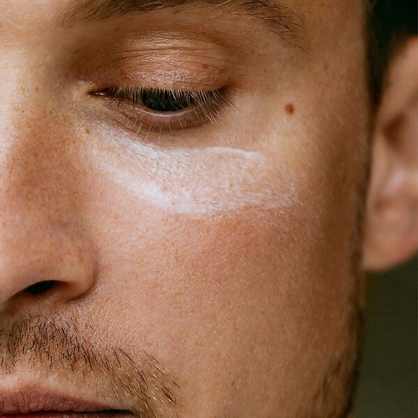 MÁDARA SMART Anti-Fatigue Urban Moisture Fluid Gesichtsfluid