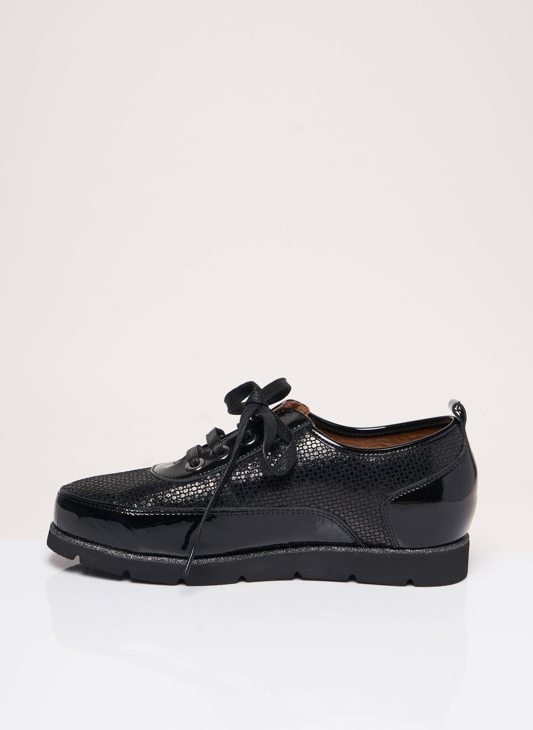 Karston Derby Femme couleur noir