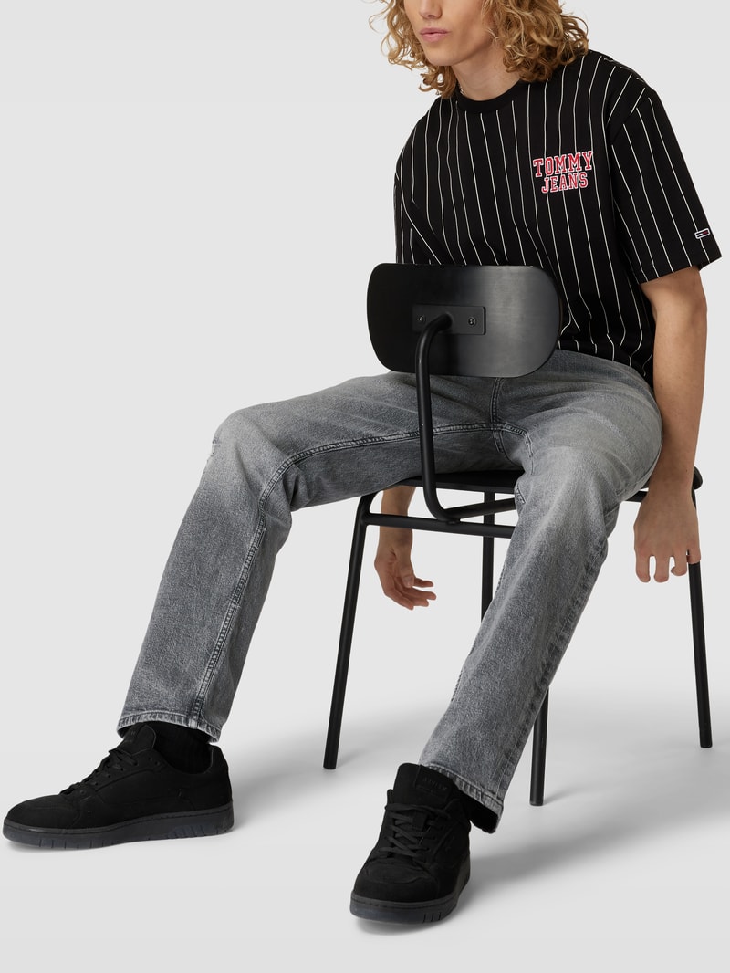 Regular Fit Jeans im 5-Pocket-Design Modell 'RYAN' in mittelgrau